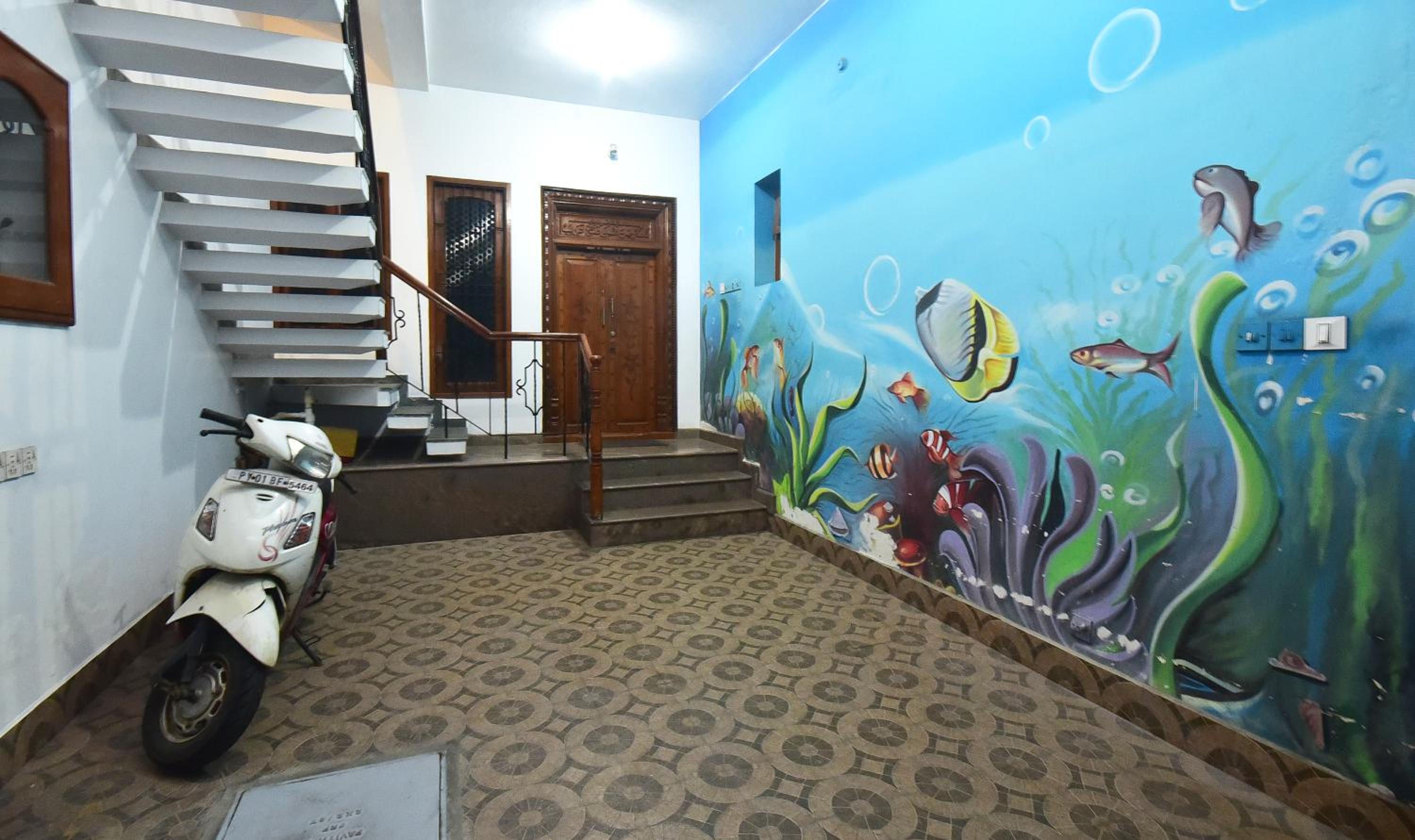 VILLA FELICIA Near White town view 3