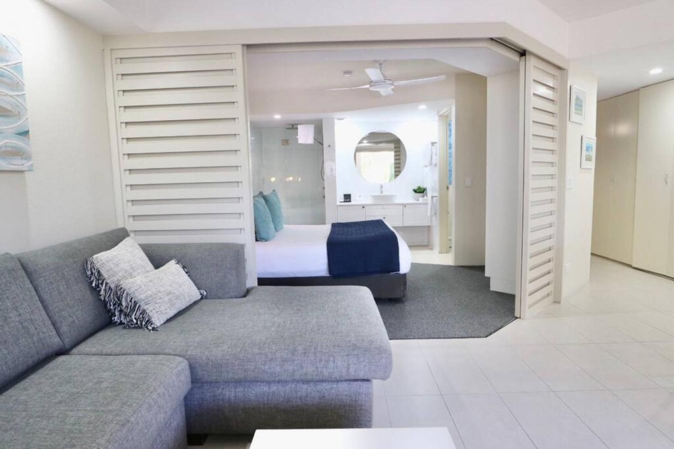 124 Hastings Street 2 bedroom walk to the beach