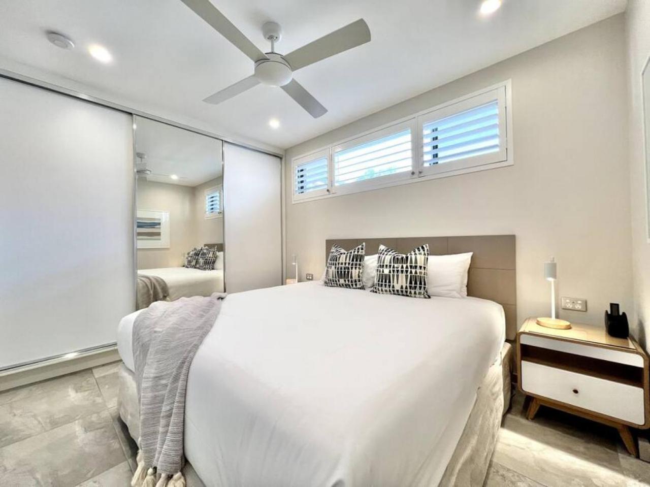 6Apt Beautifully renovated on Hastings Street