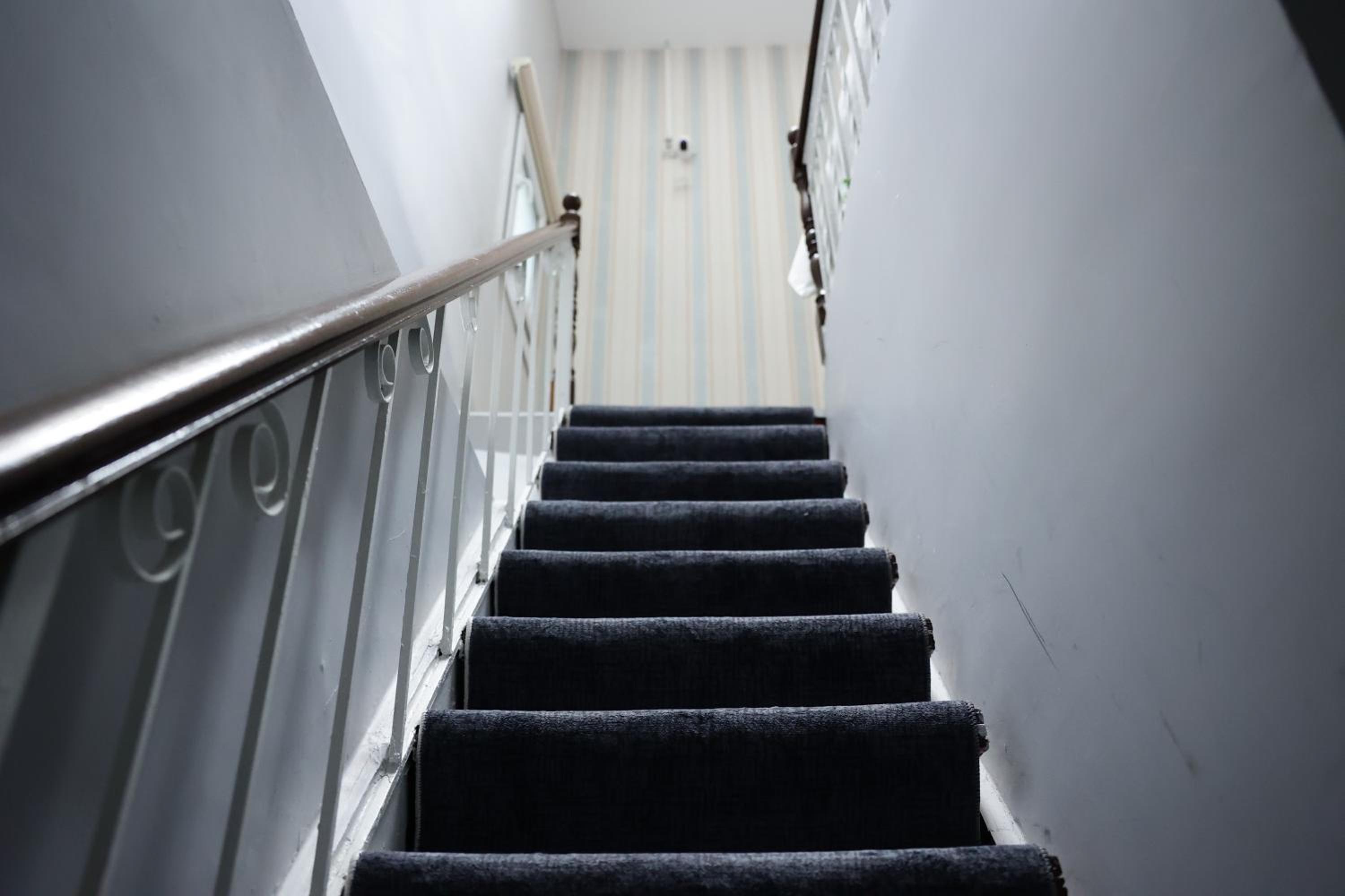 Bonita Apart - Image 91