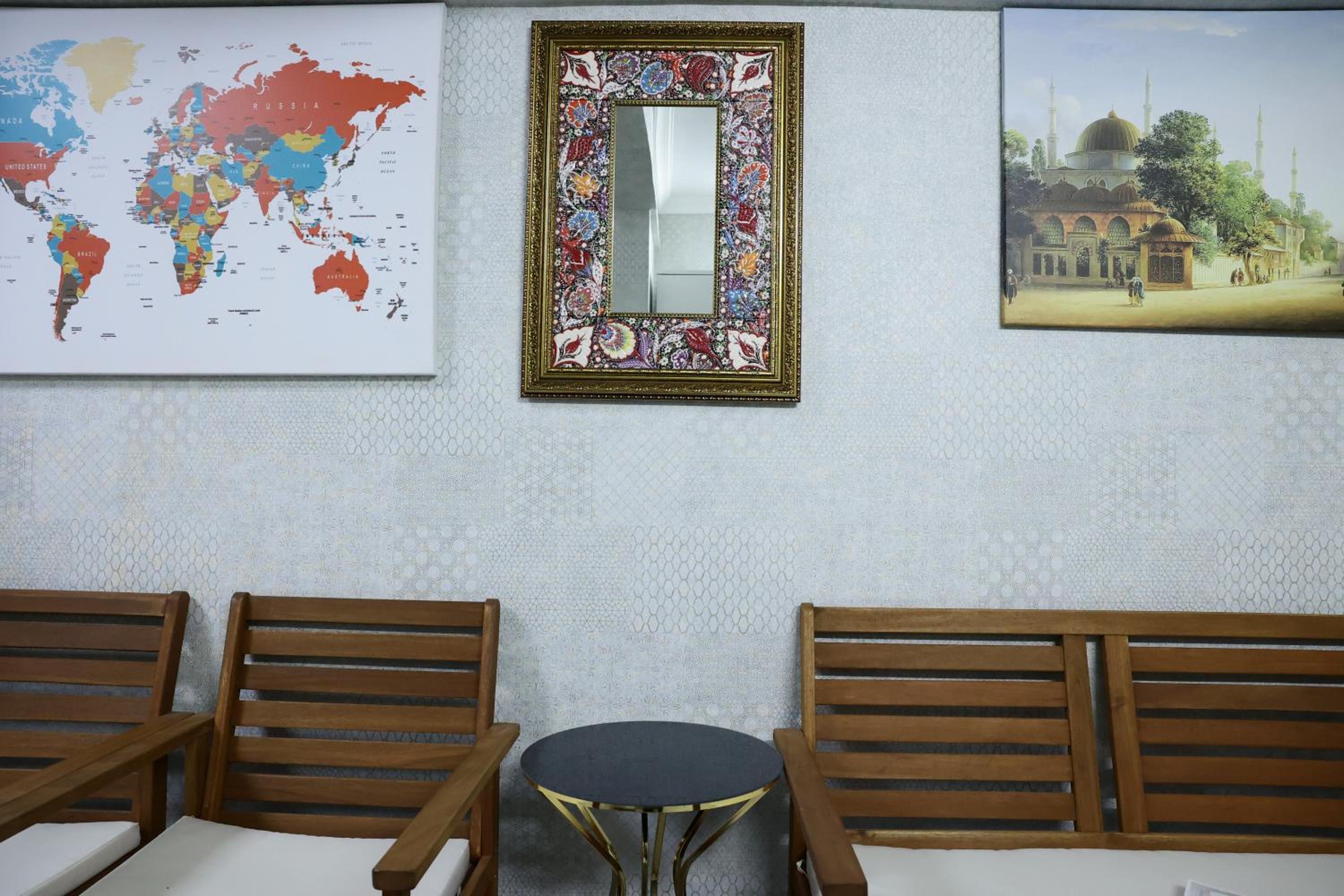 Bonita Apart - Image 52