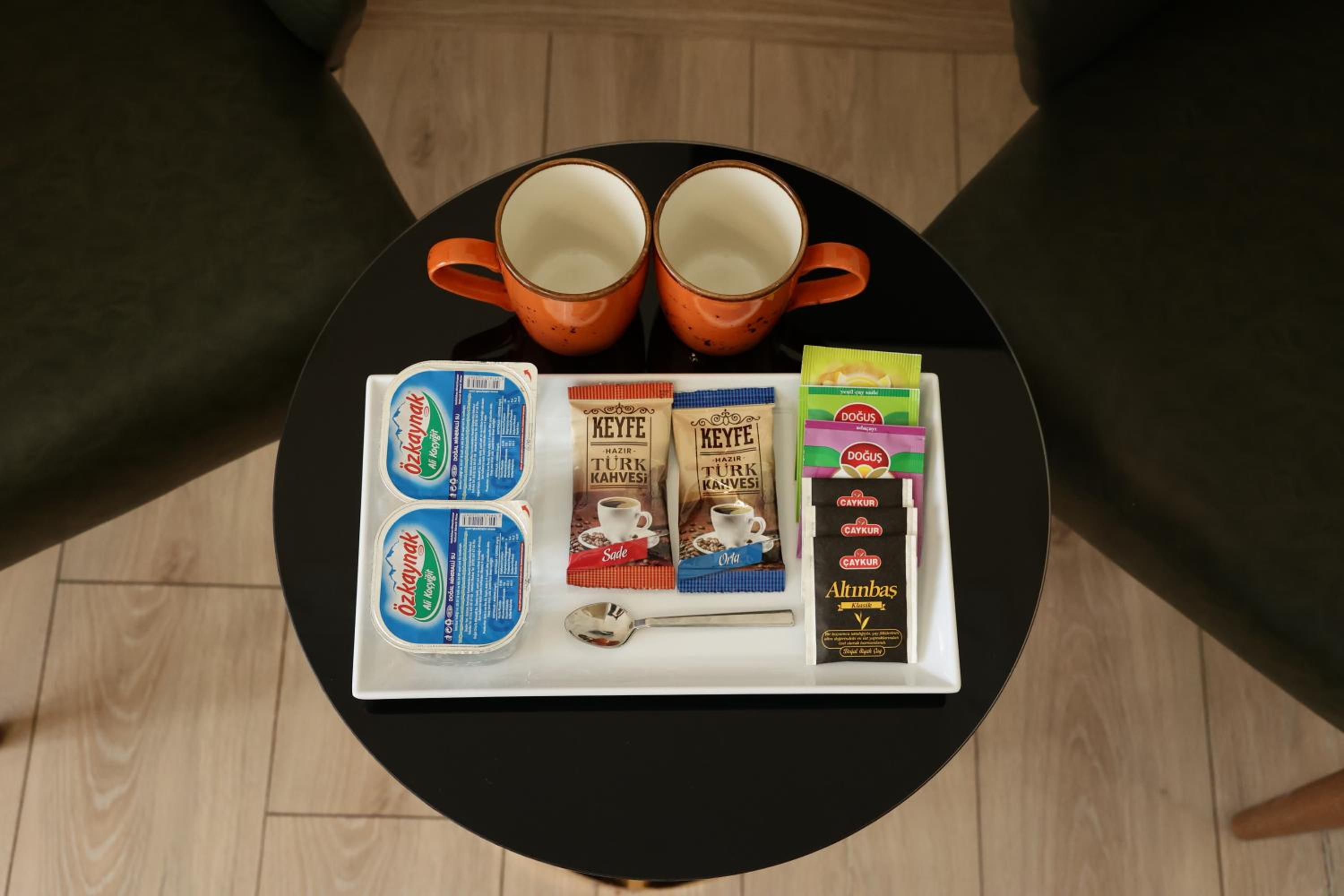 Bonita Apart - Image 66