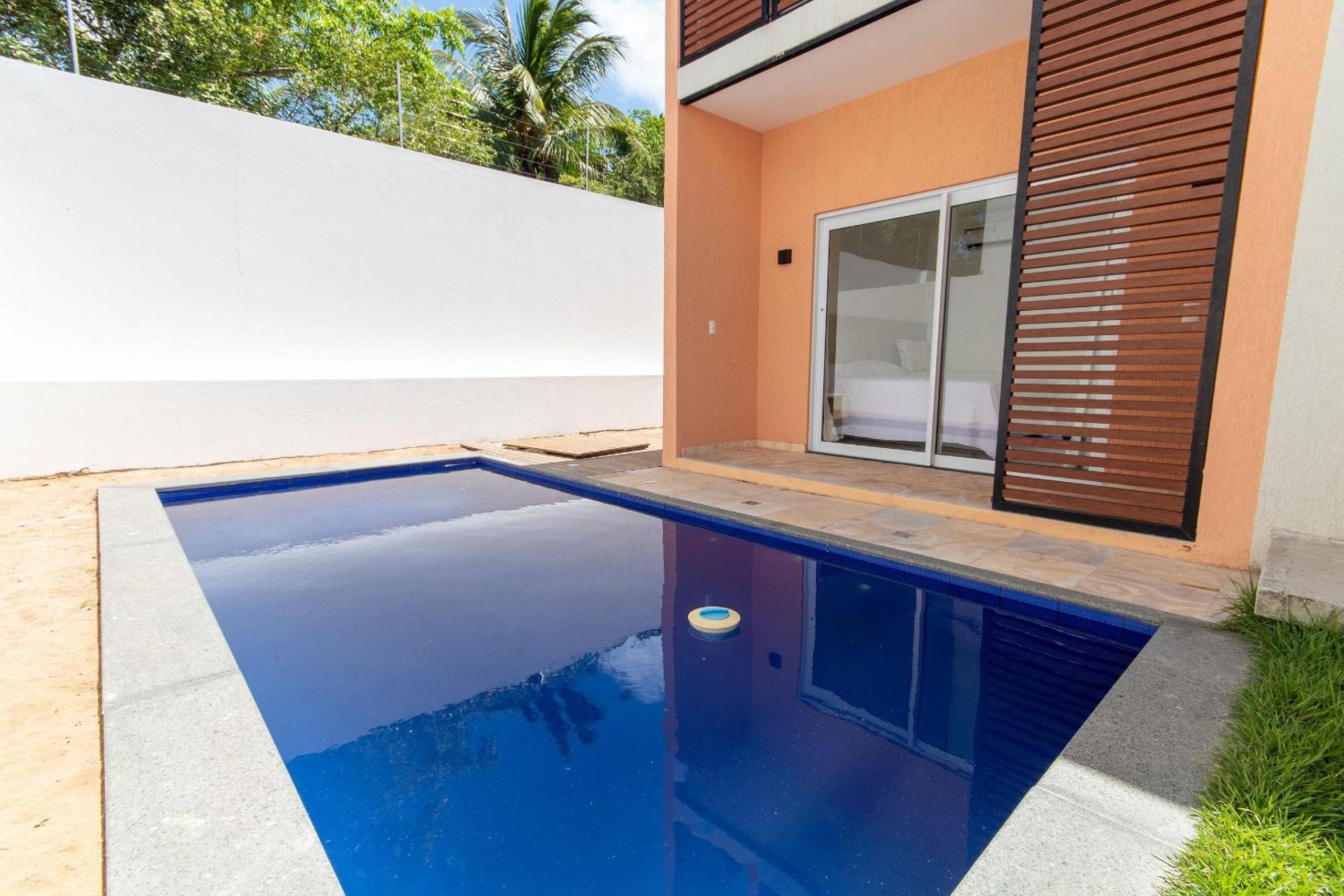 Flamingos #10 - Casa com Piscina by Carpediem