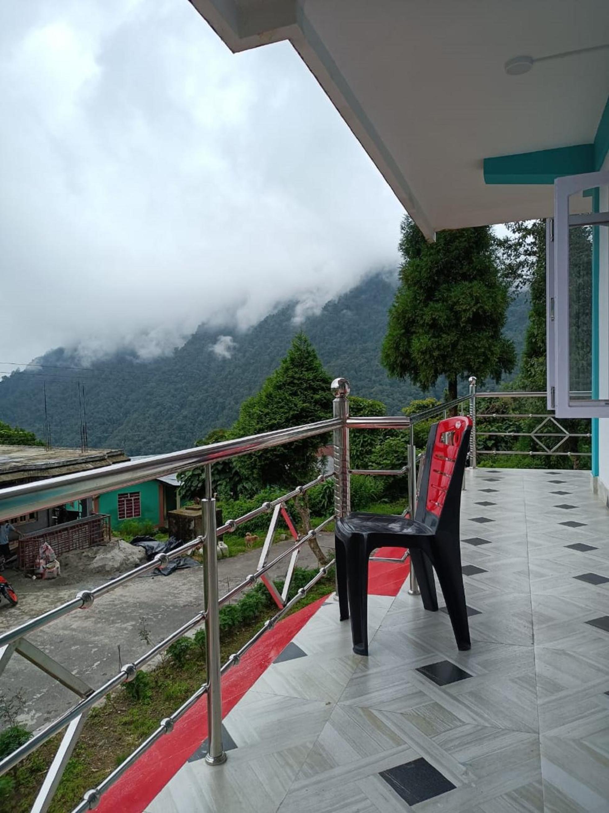 Mairung Gaon Farm Stay view 2