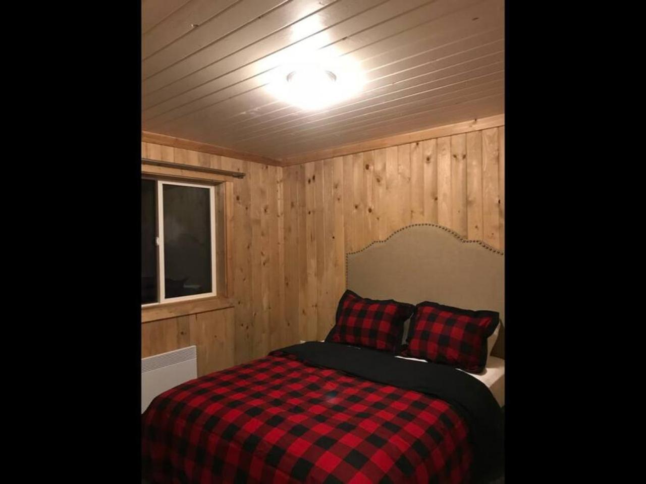 Family Cabin Unit 10 view 5