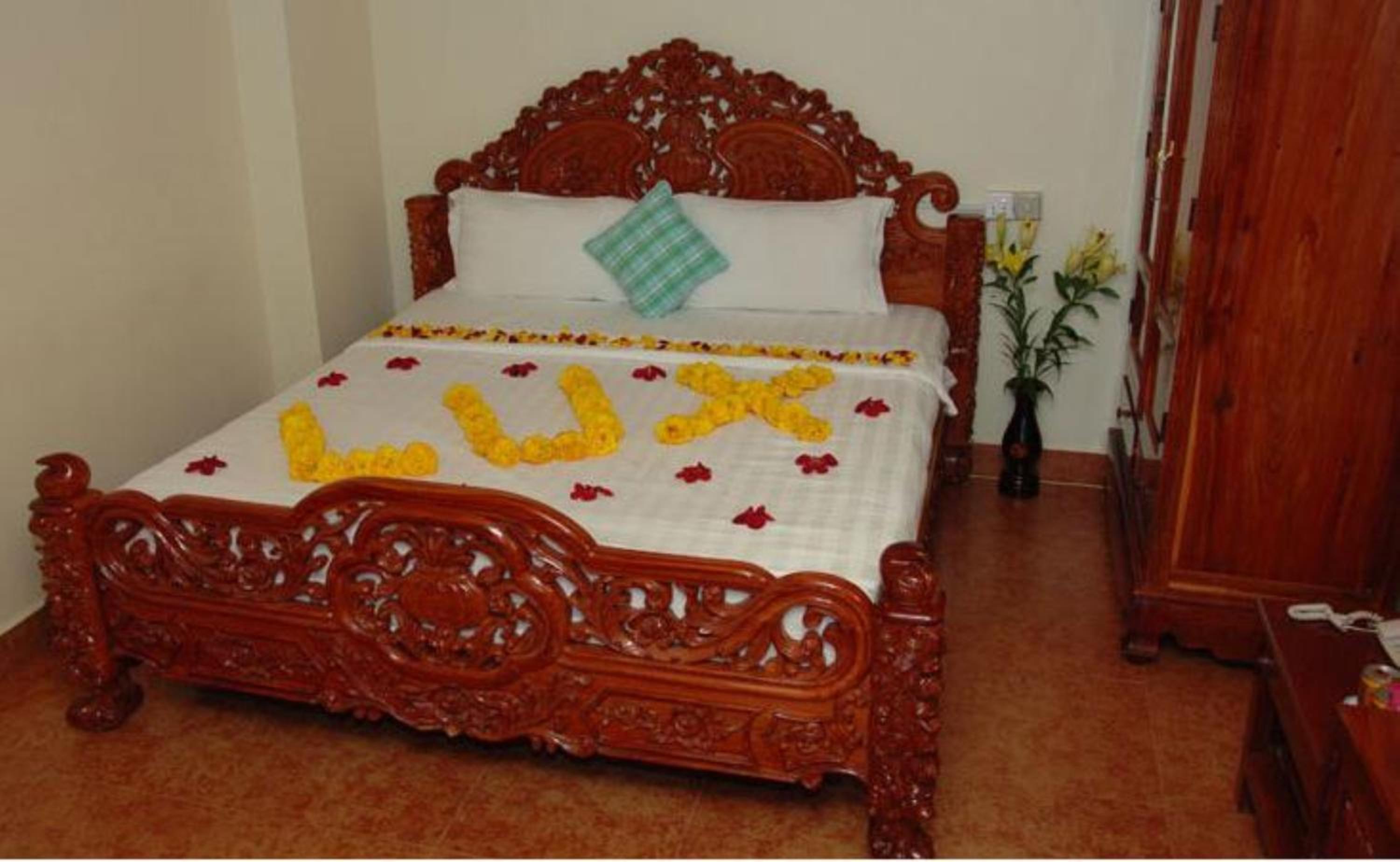 Lux Guesthouse