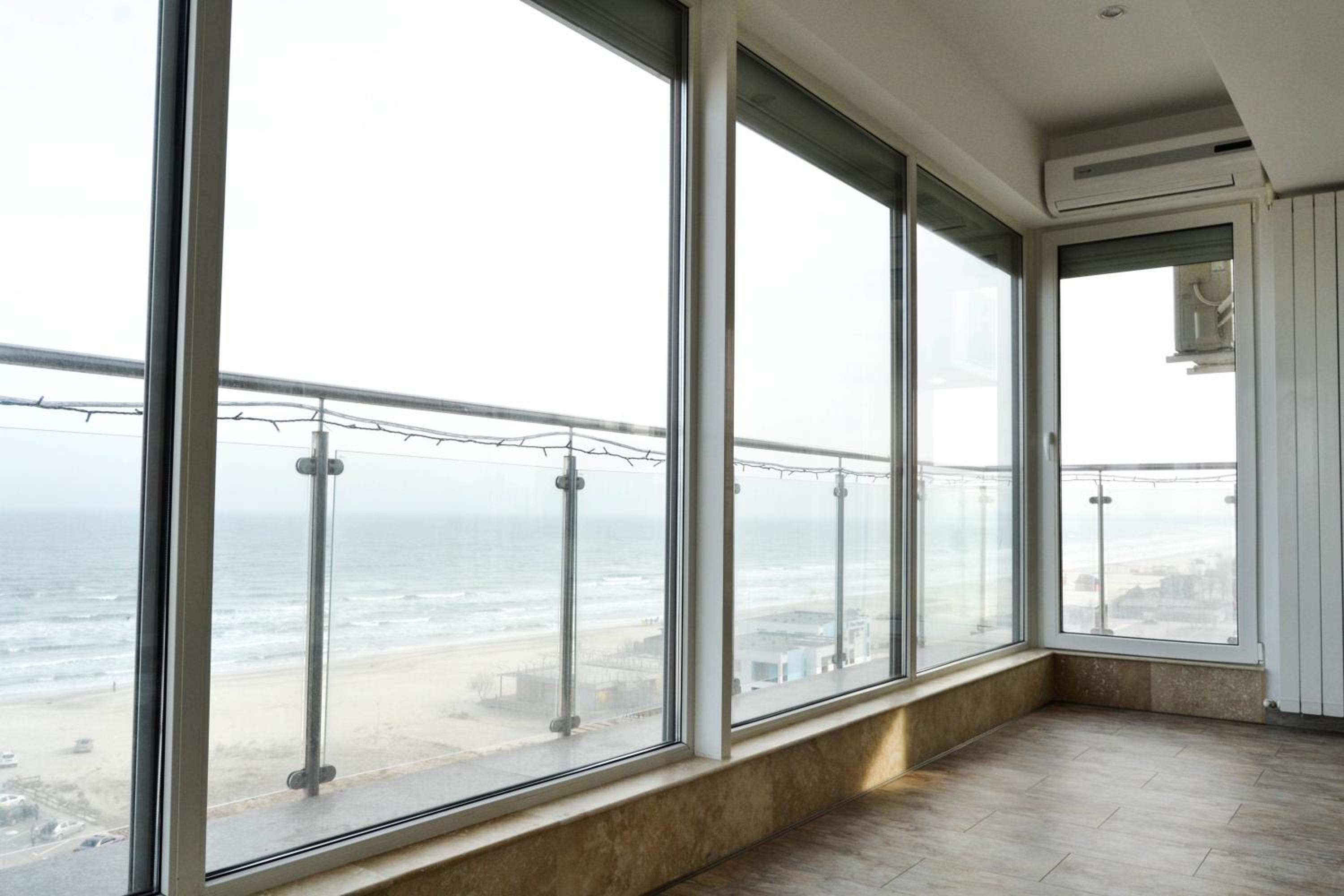 Sea View Penthouse Mamaia