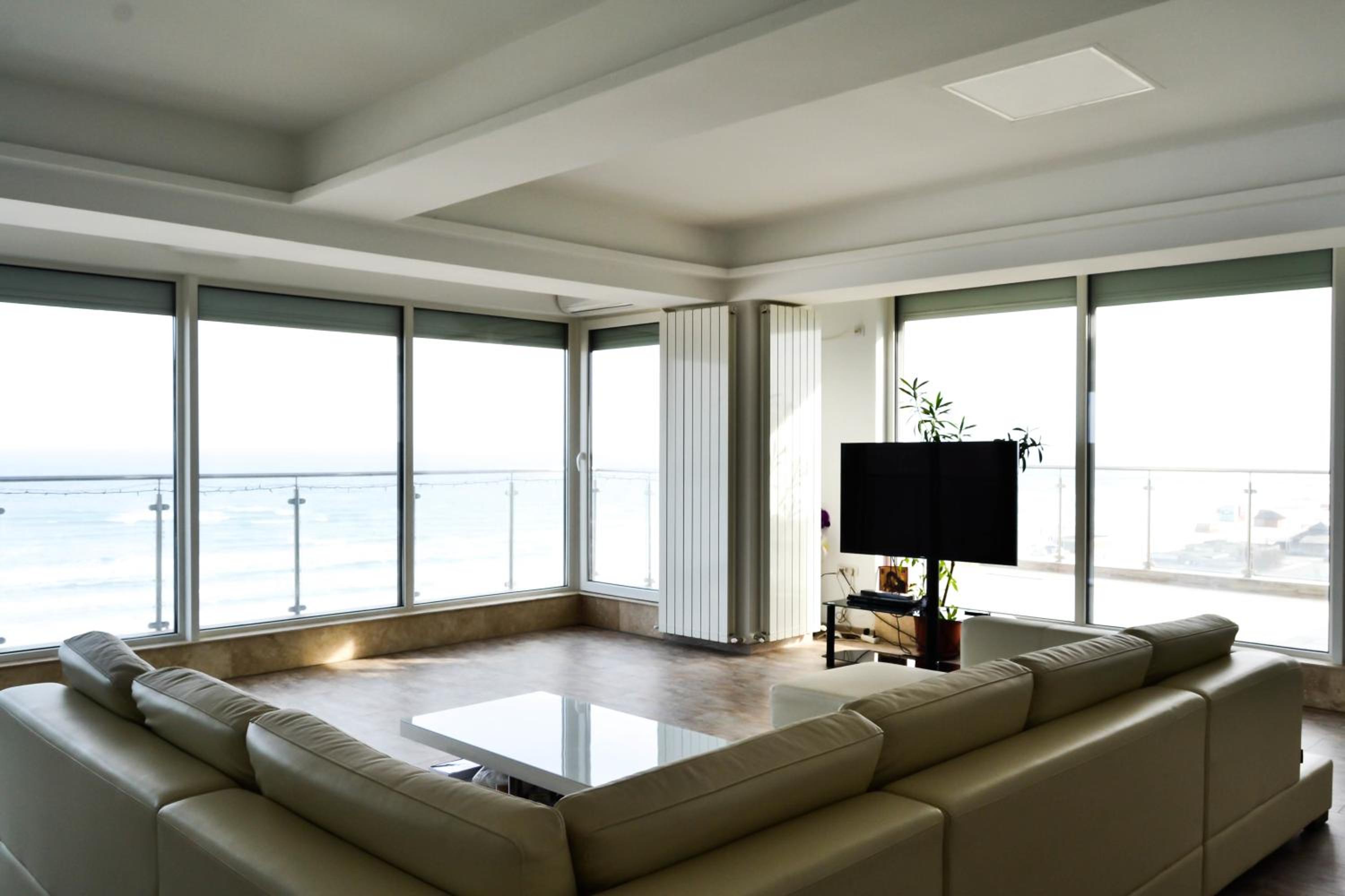 Sea View Penthouse Mamaia