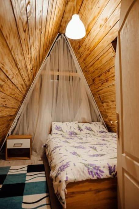 CabanaAframe intreaga proprietate