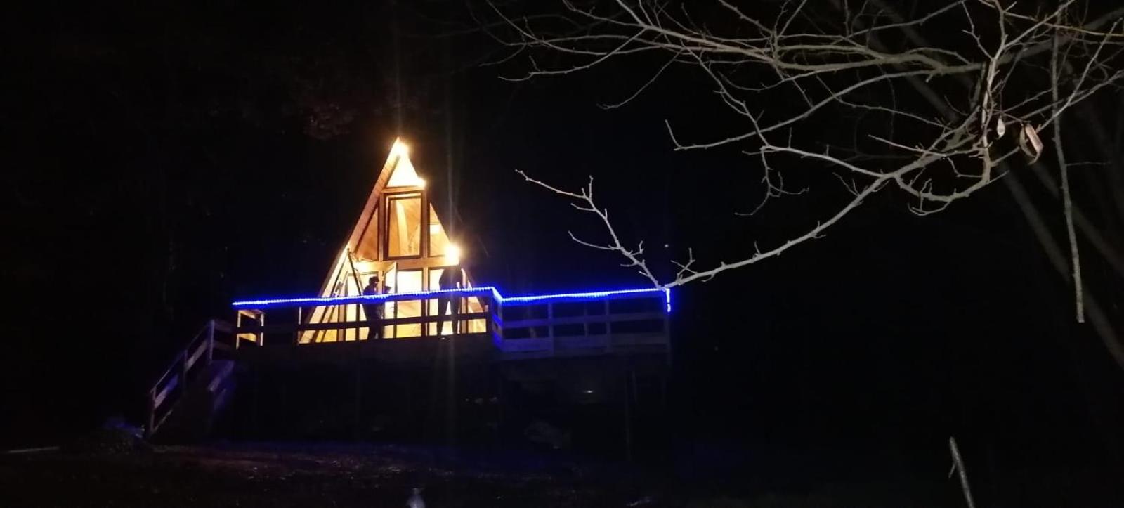 CabanaAframe intreaga proprietate