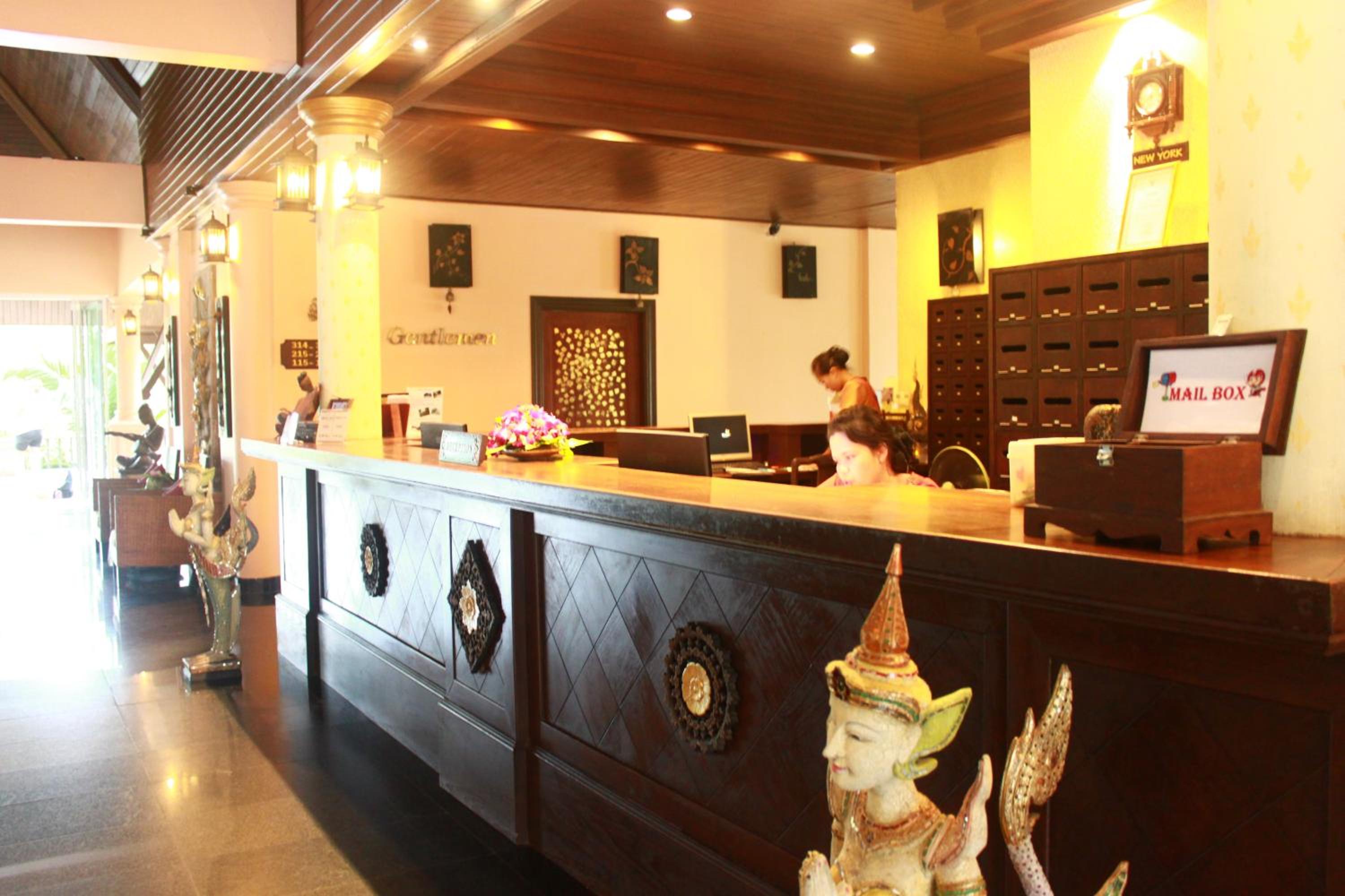 Mukdara Beach Villa & Spa Resort