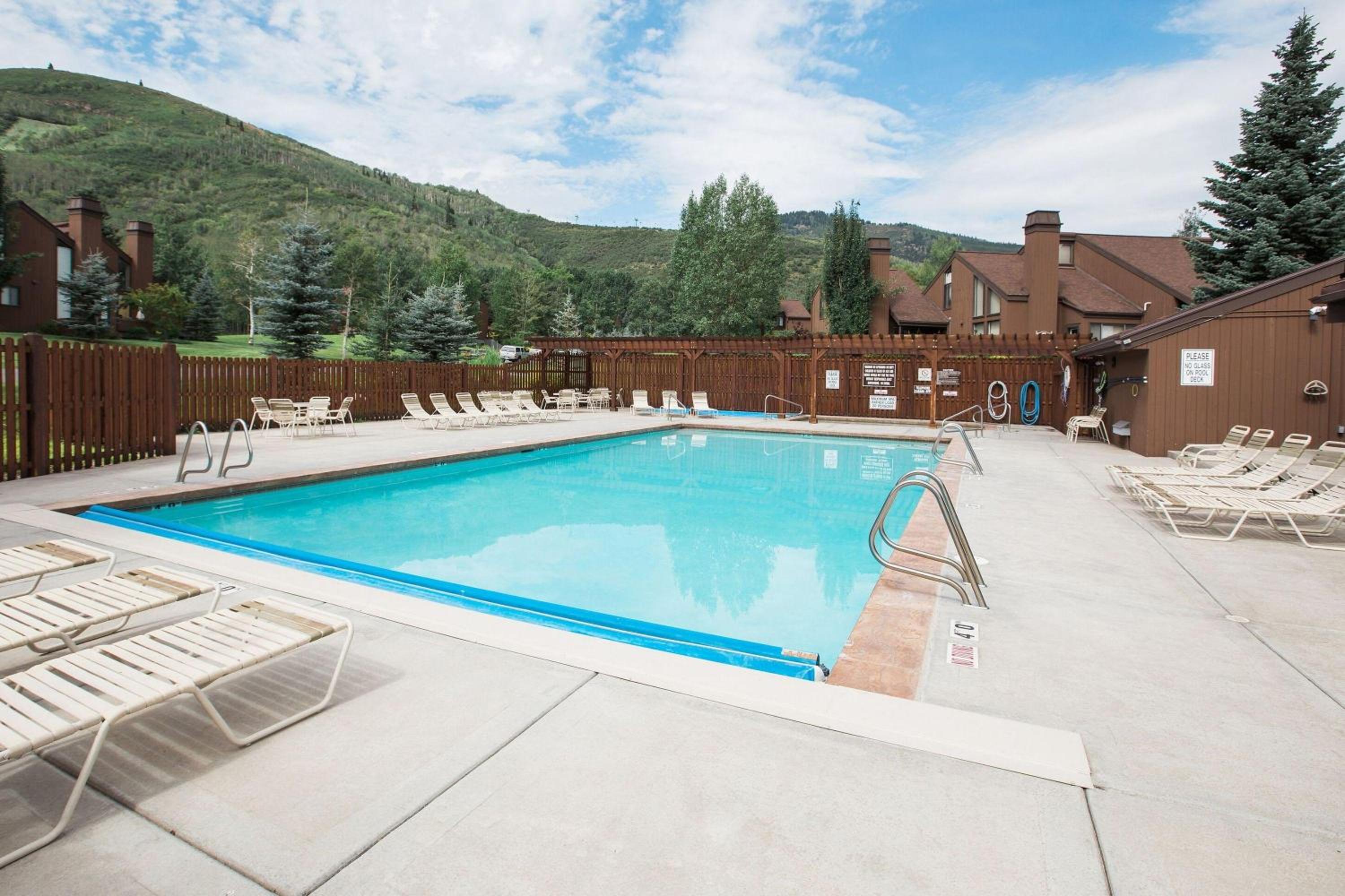 Three Kings Condominiums