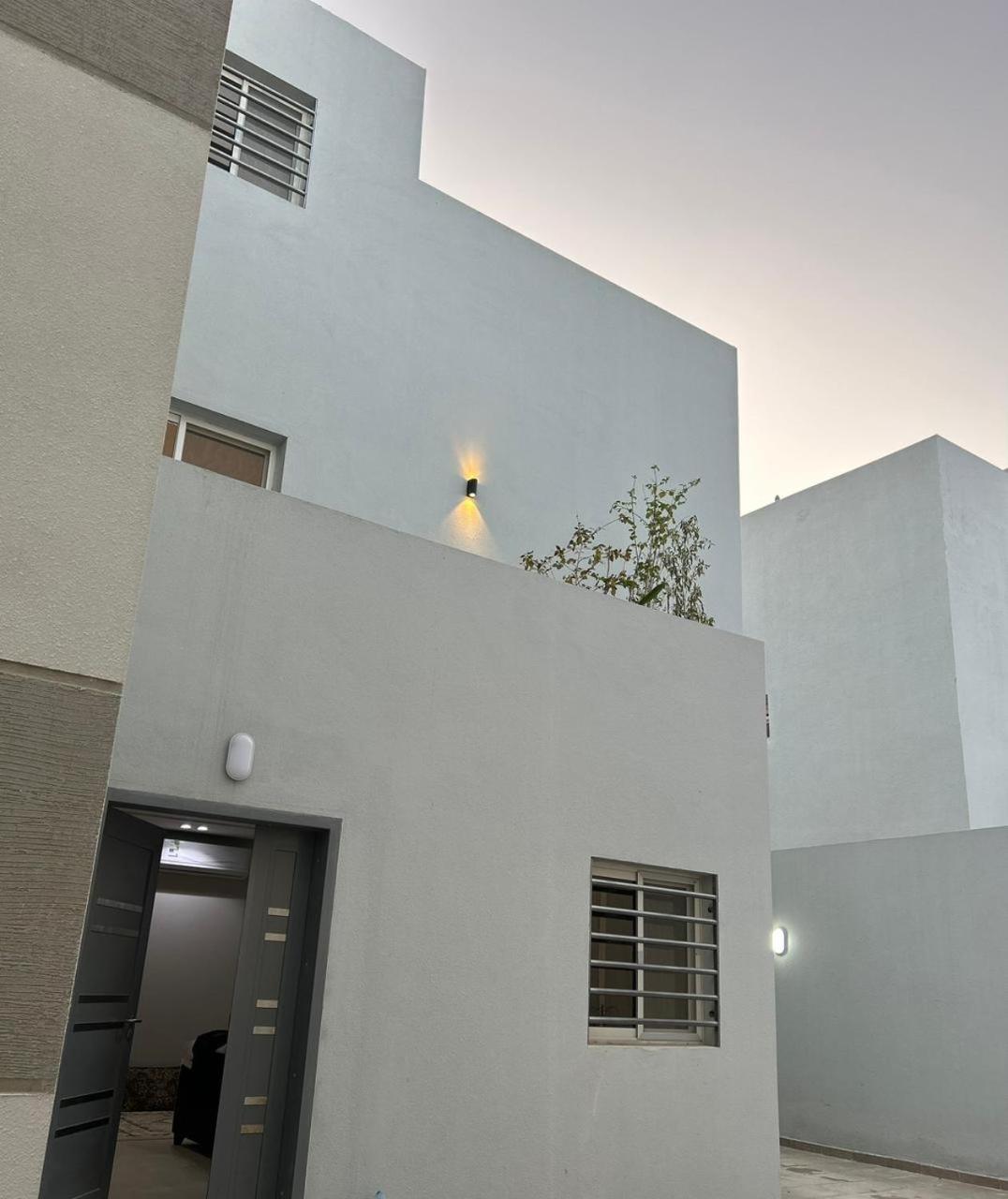 Riyadh Salman Villa فيلا