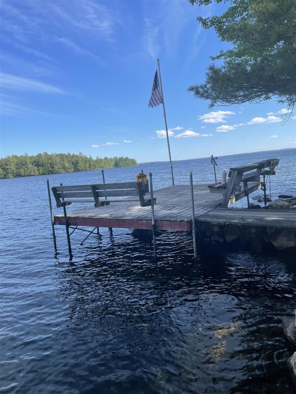 PARADISE POINT LIMIT 10 cottage view 4