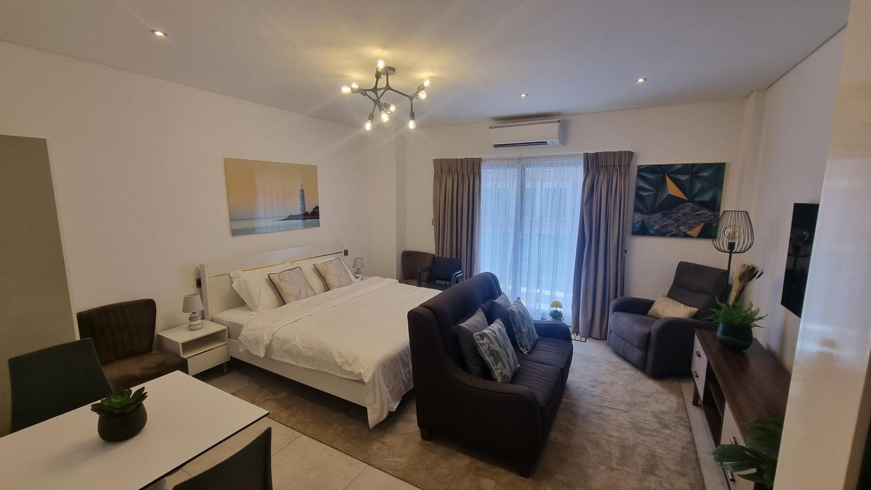 The Signature Luxury suites CPG