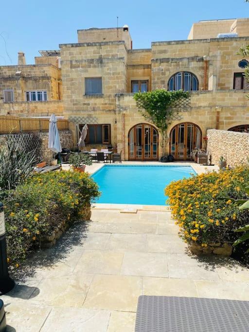 Ta' Klementa Farmhouse view 4