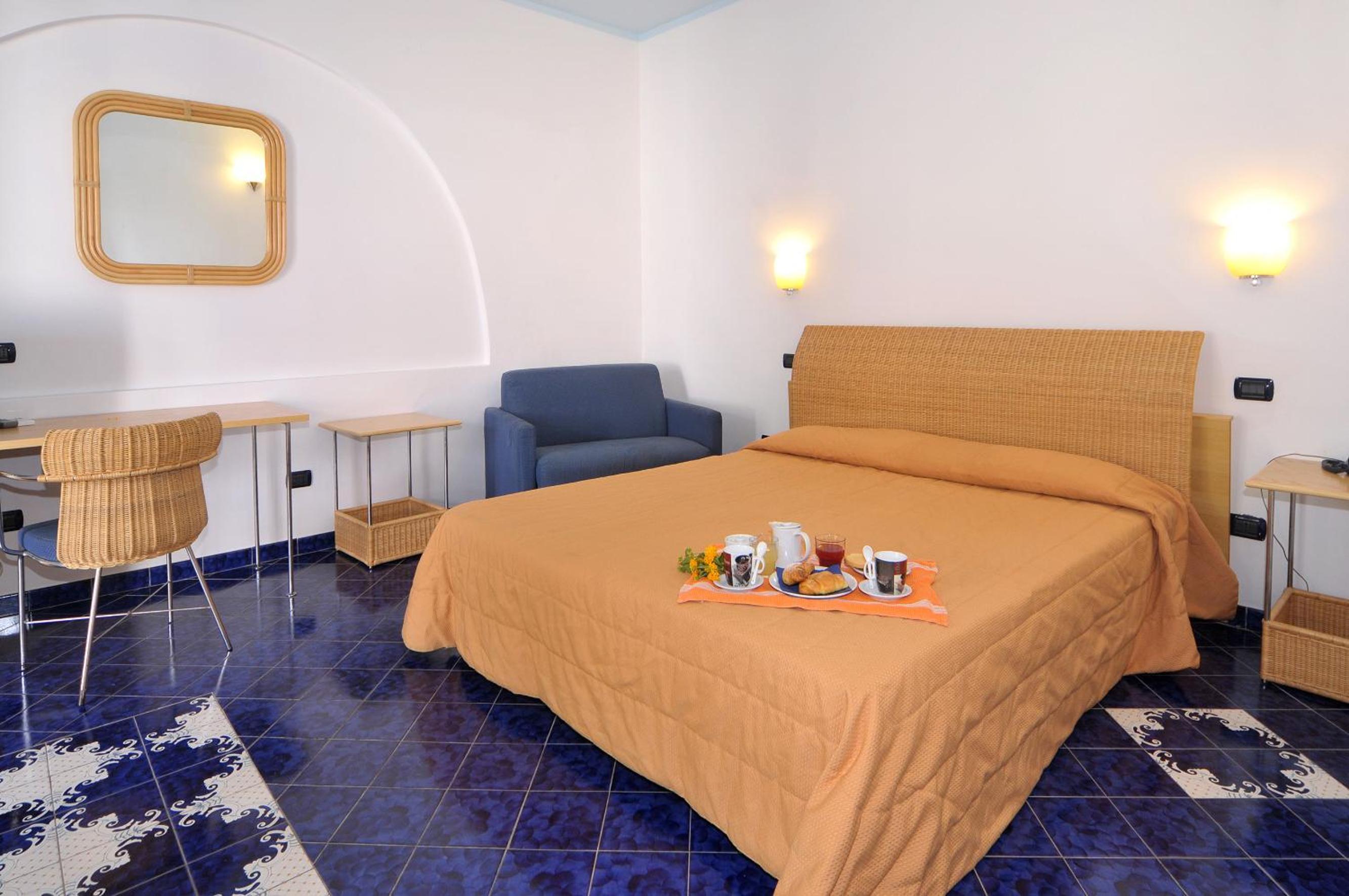Vulcano Vacations - Hotel Aura - Property Image 8