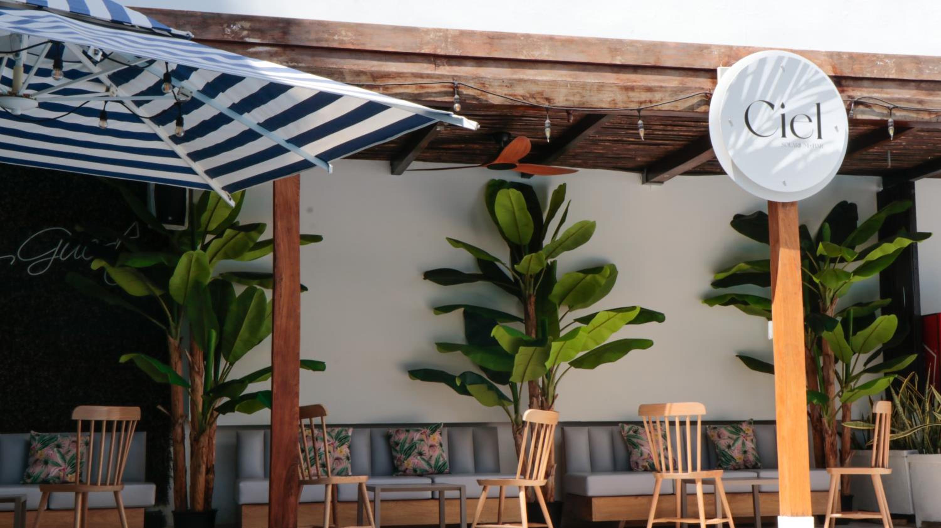 Hotel Blue Concept 15