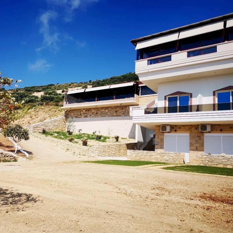 Mathios Apartments Falassarna