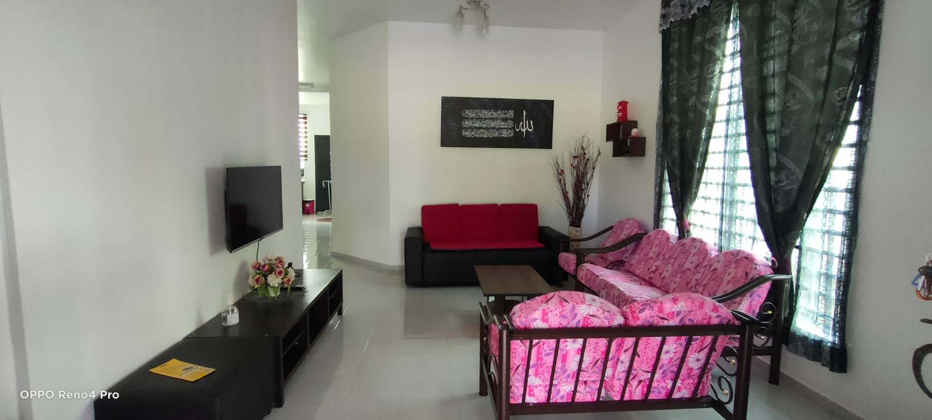 Homestay Indera kayangan photo 3