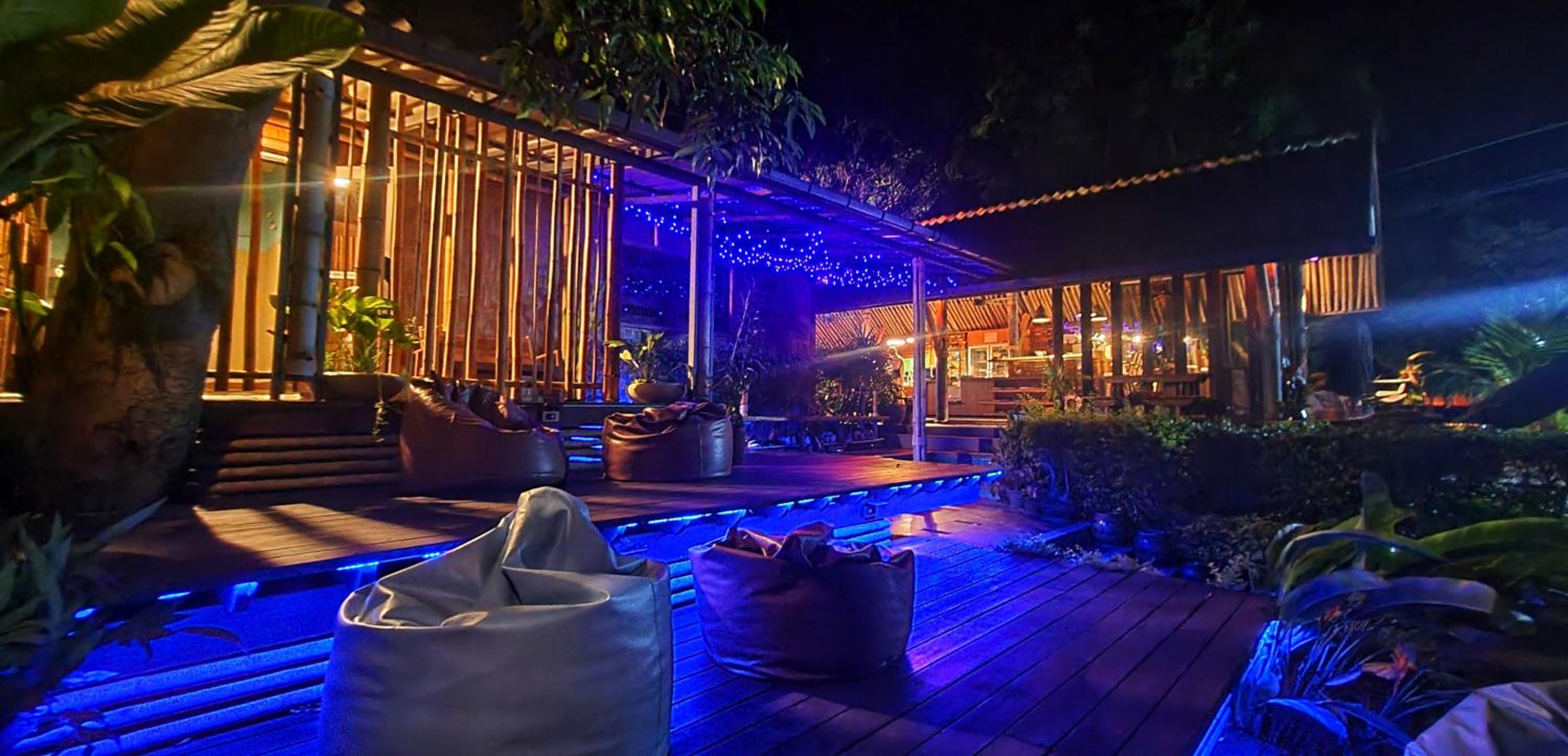 Aha Lanta Cozy Hostel