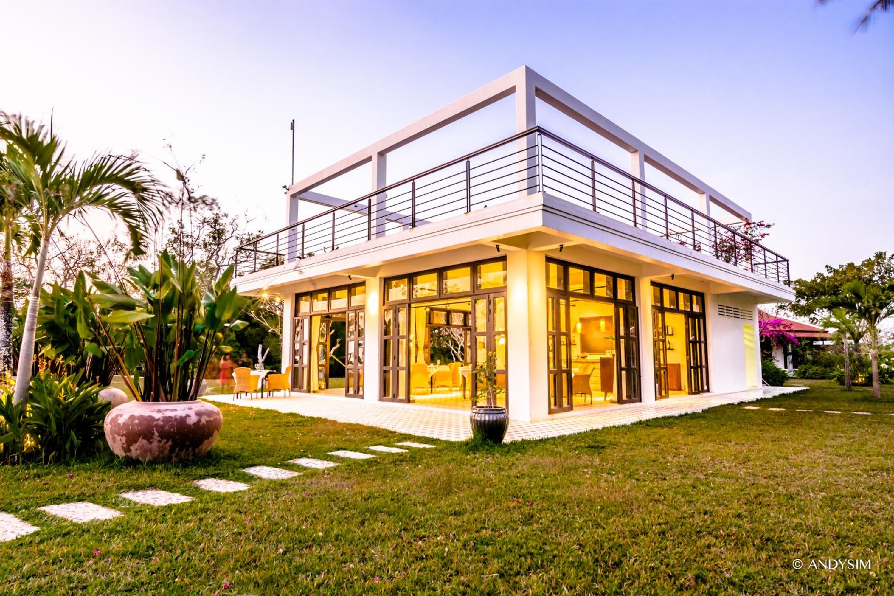 Samanea Beach Resort & Spa