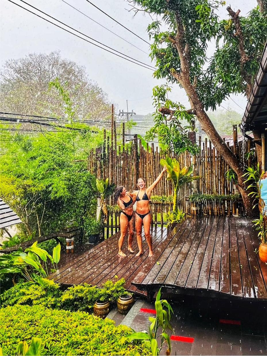 Aha Lanta Cozy Hostel