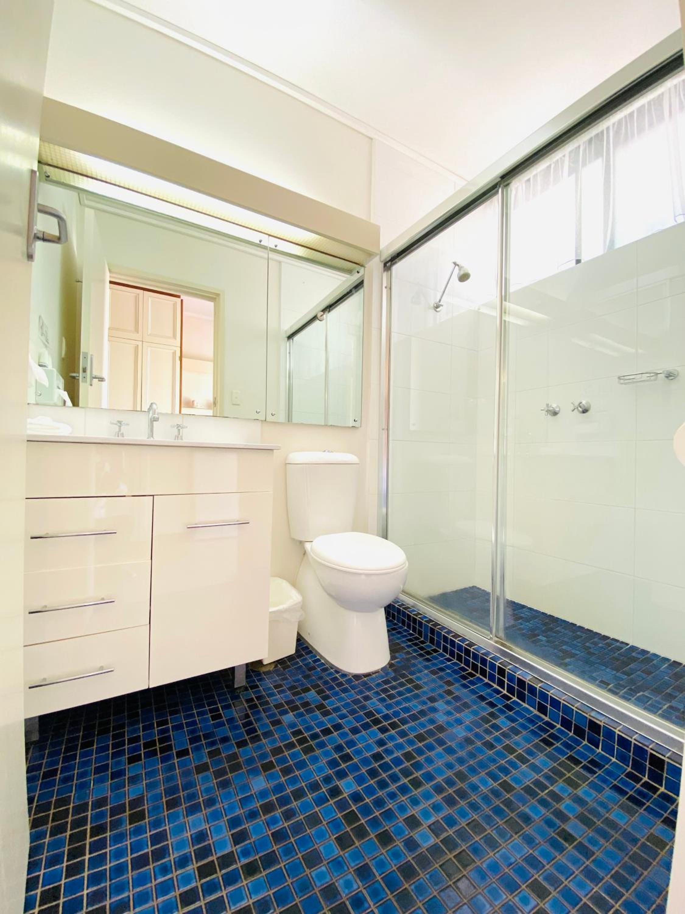 Connells Motel & Serviced Apartments