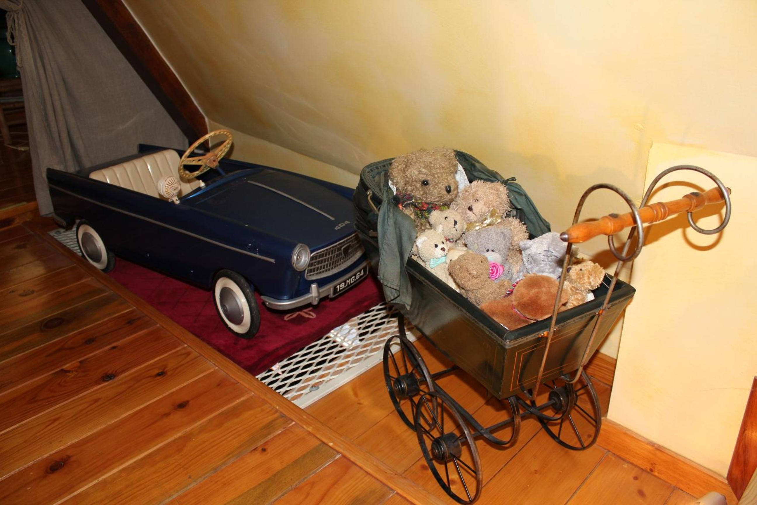 Photo 28