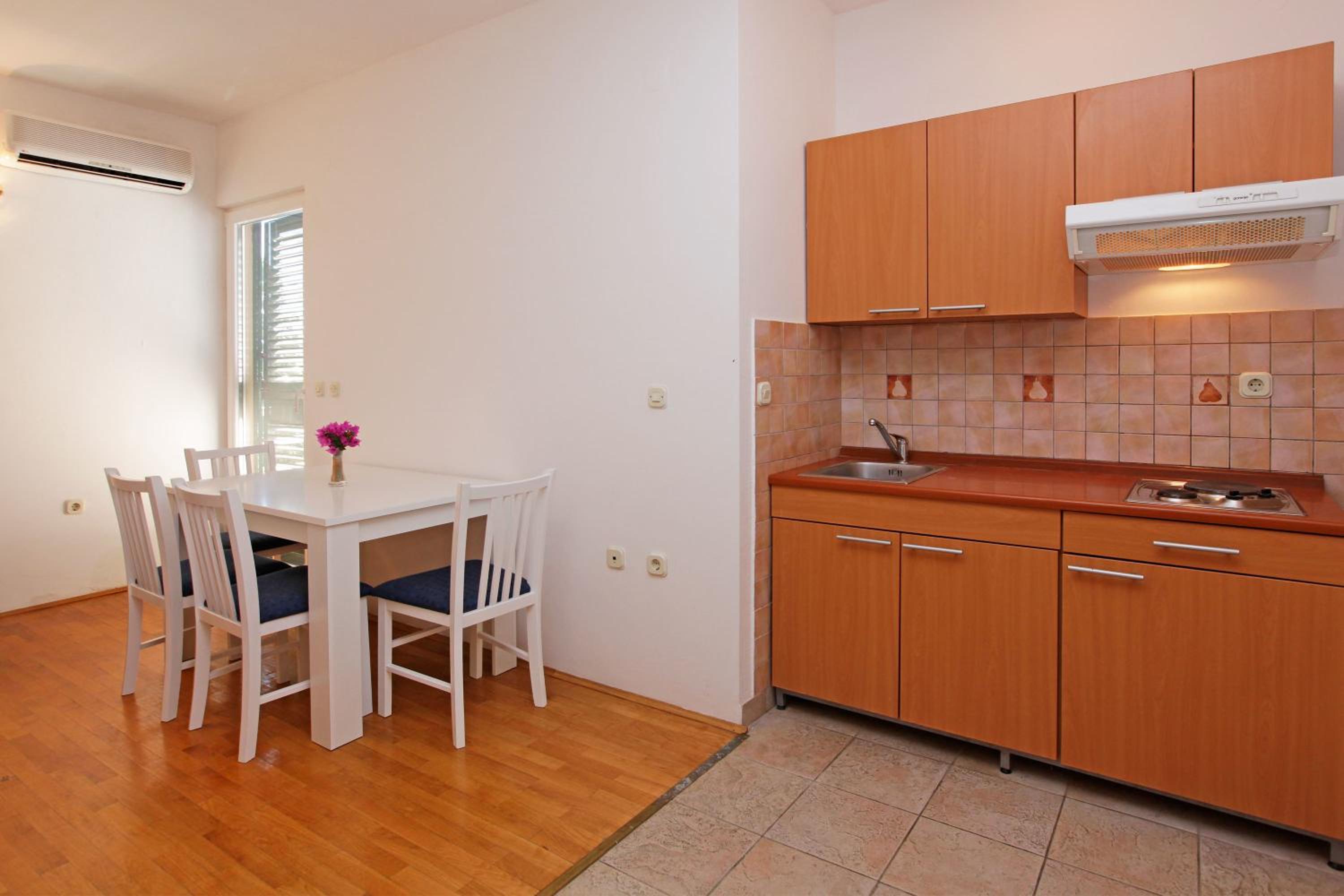 Apartments Vala