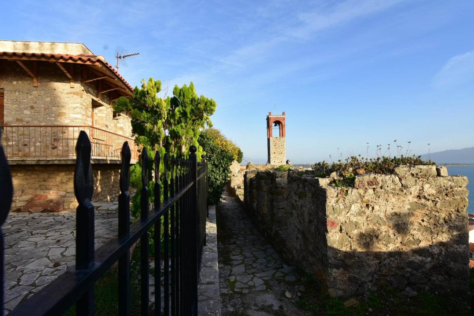 Sideroporta castle Náfpaktos