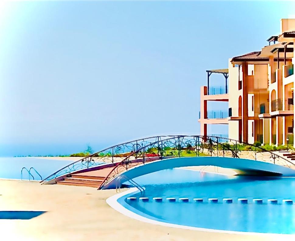 Royal Apartment Sea view by Kaliakria