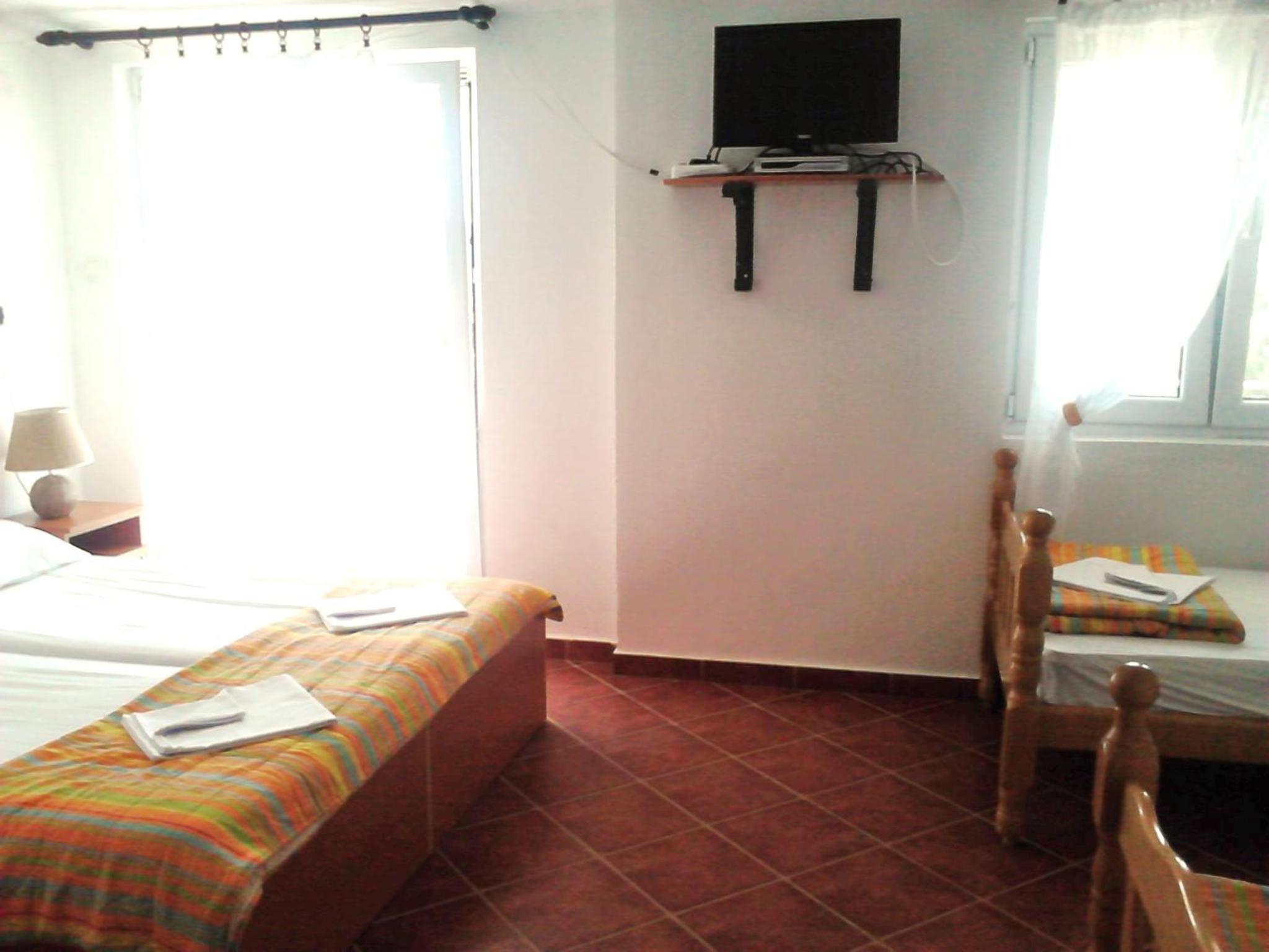 Photo 38