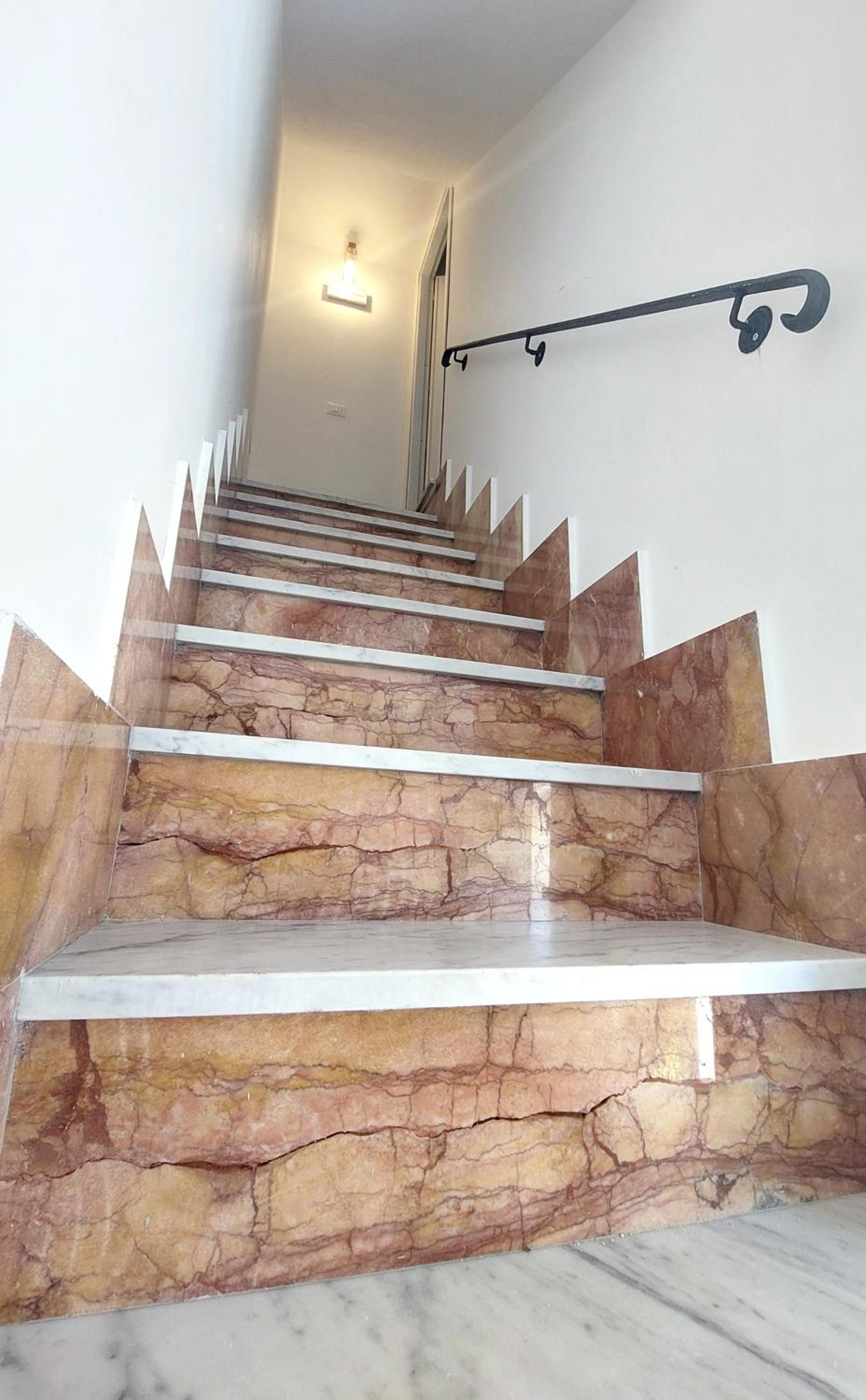 GUEST HOUSE PIANA DEGLI ALBANESI