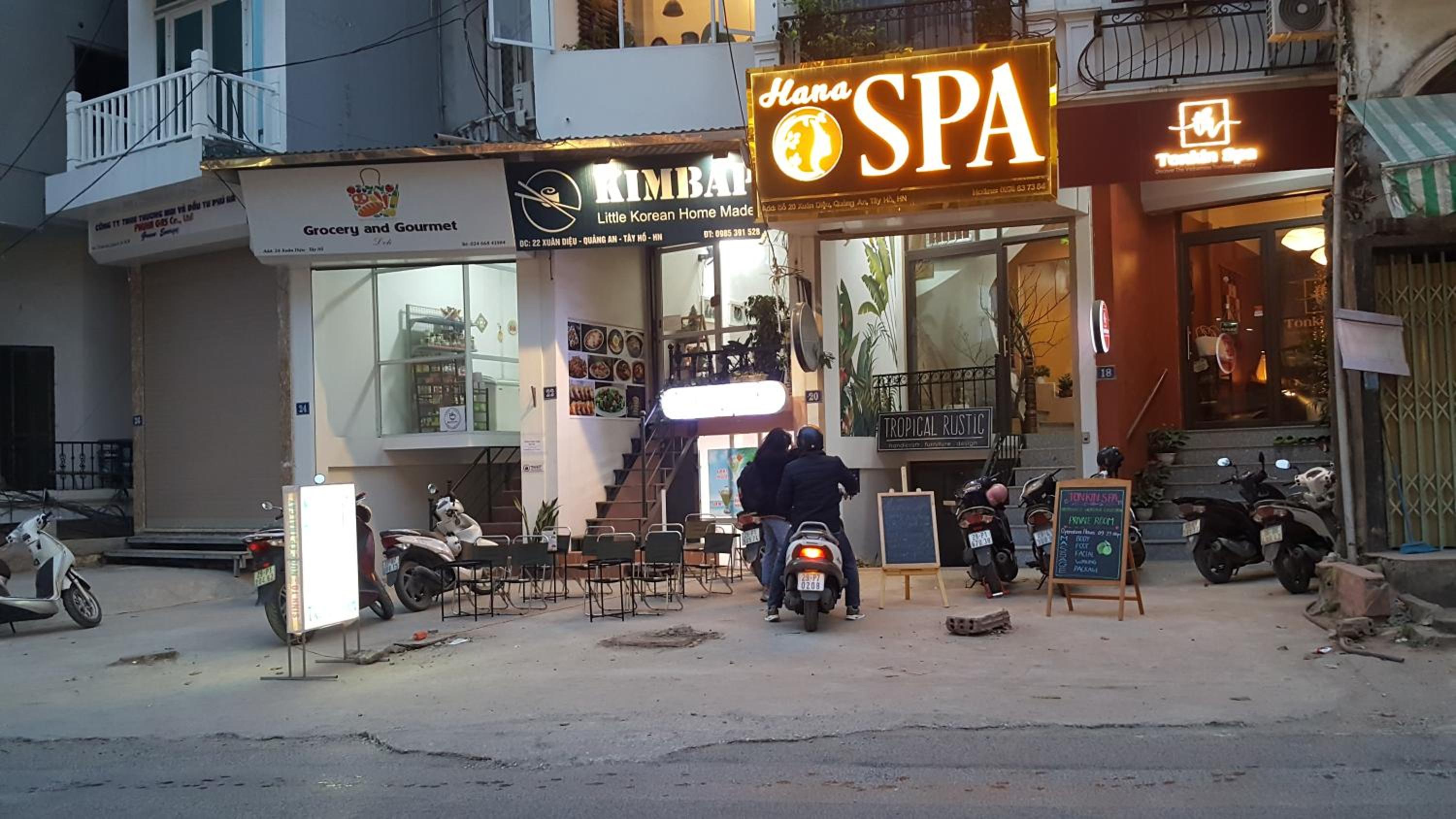 Best Price Hồ Tây Apartments for Long Stays