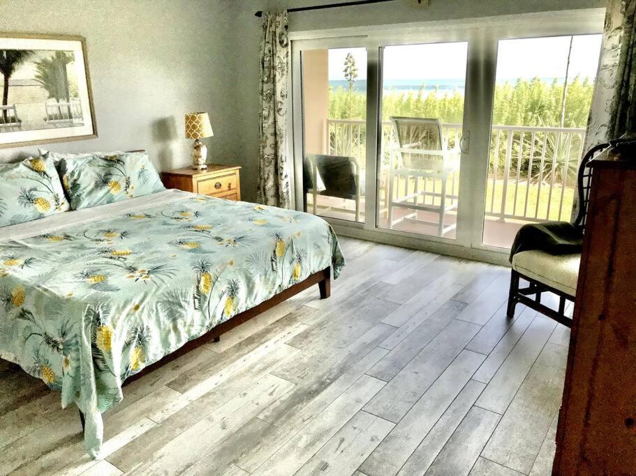 Beach Living at its Best!