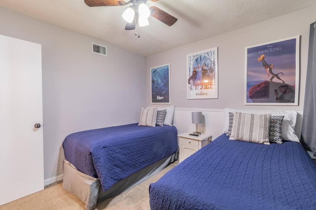 LOVE AT FIRST SIGHT! NEW Disney Home, Sleeps 6, Pool, Patio, NO Steps, LOW Rates! view 5