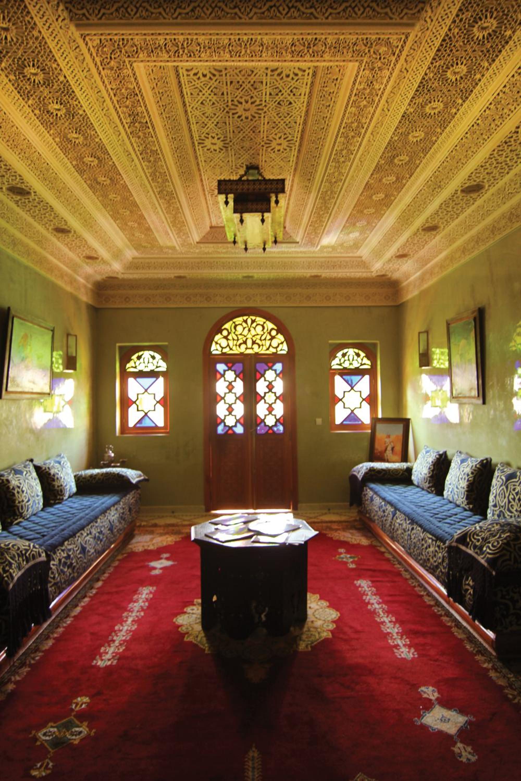 lounge