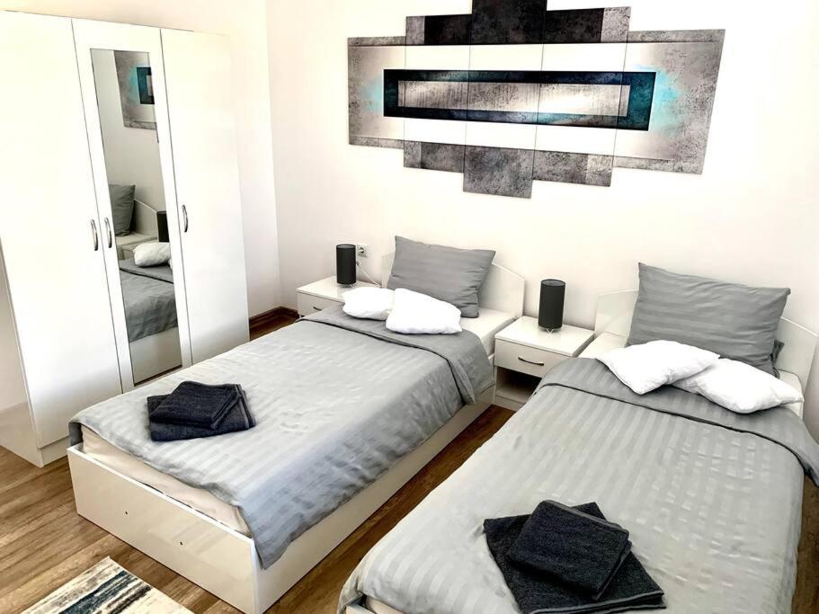 Asitad DeLuxe Apartments