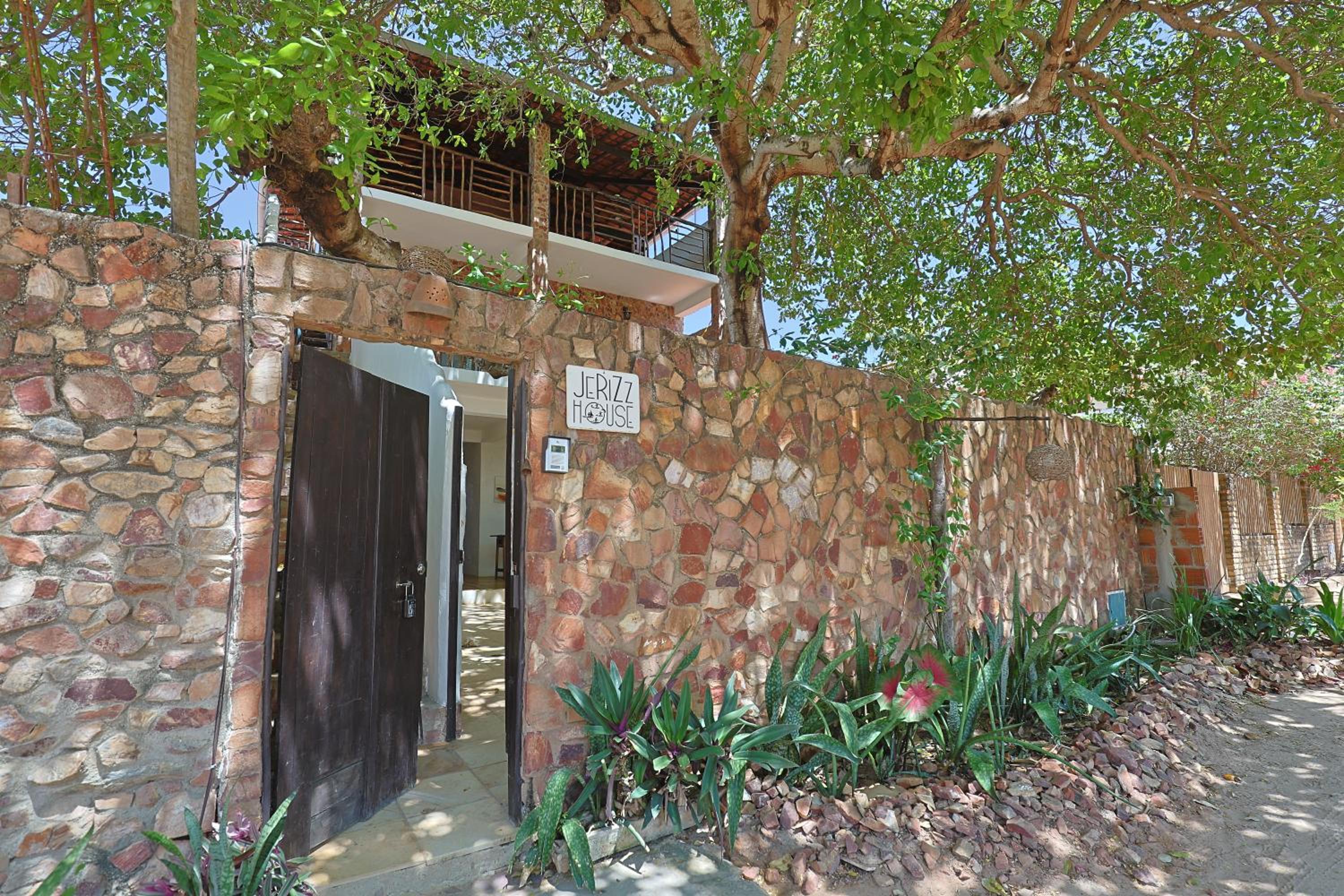 Jerizz House