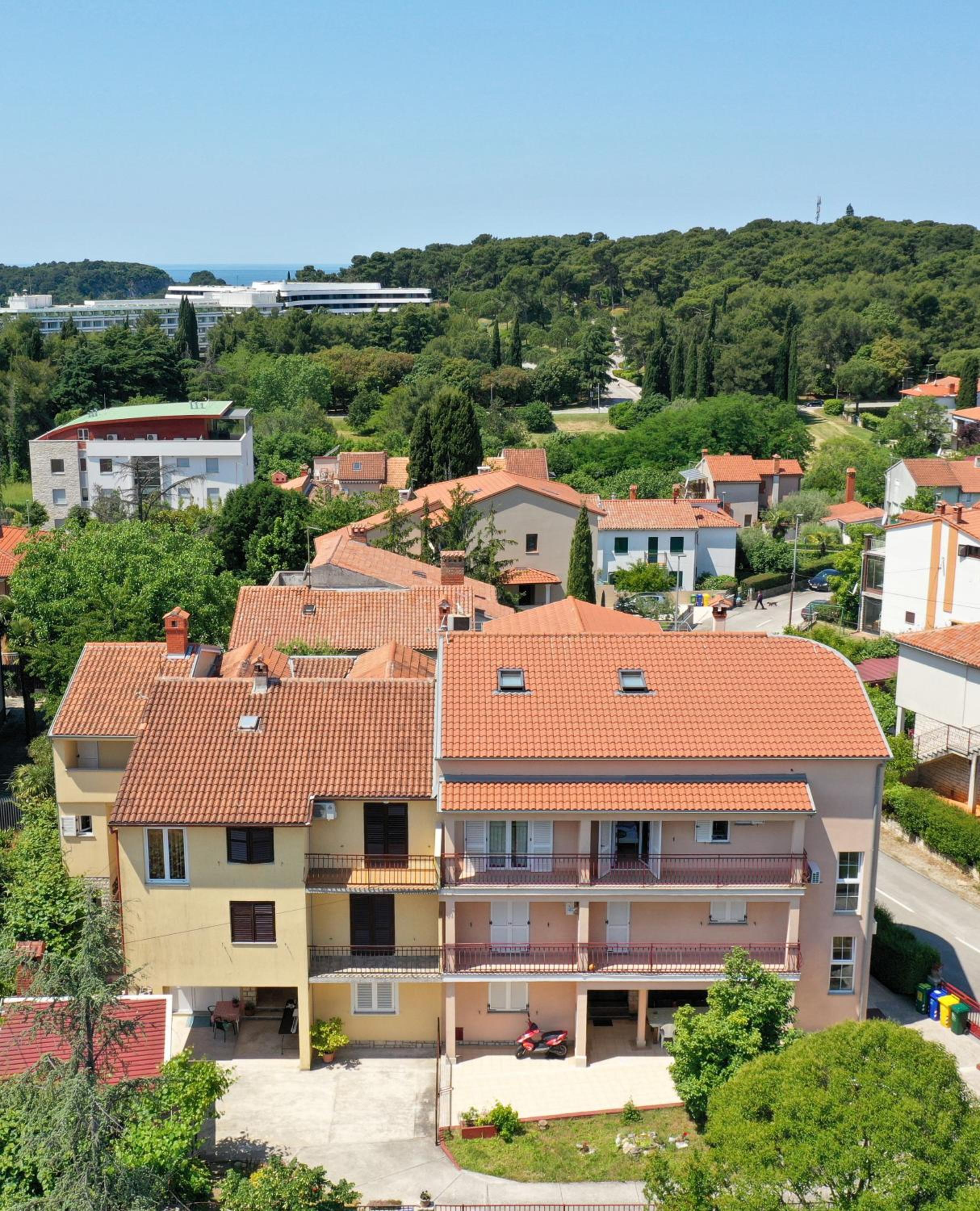 Apartments Nina