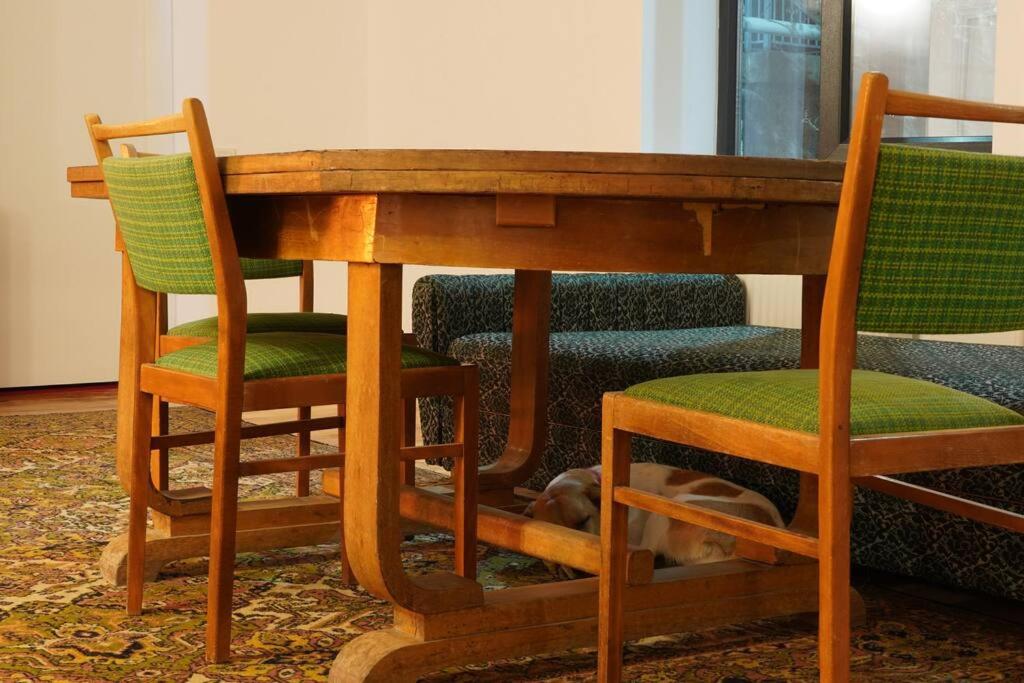 PATATES Guesthouse - Private Villa with Garden Near Lake Sevan, Martuni