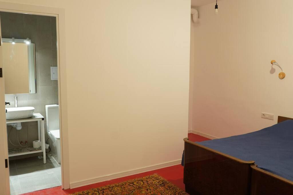 PATATES Guesthouse - Private Villa with Garden Near Lake Sevan, Martuni