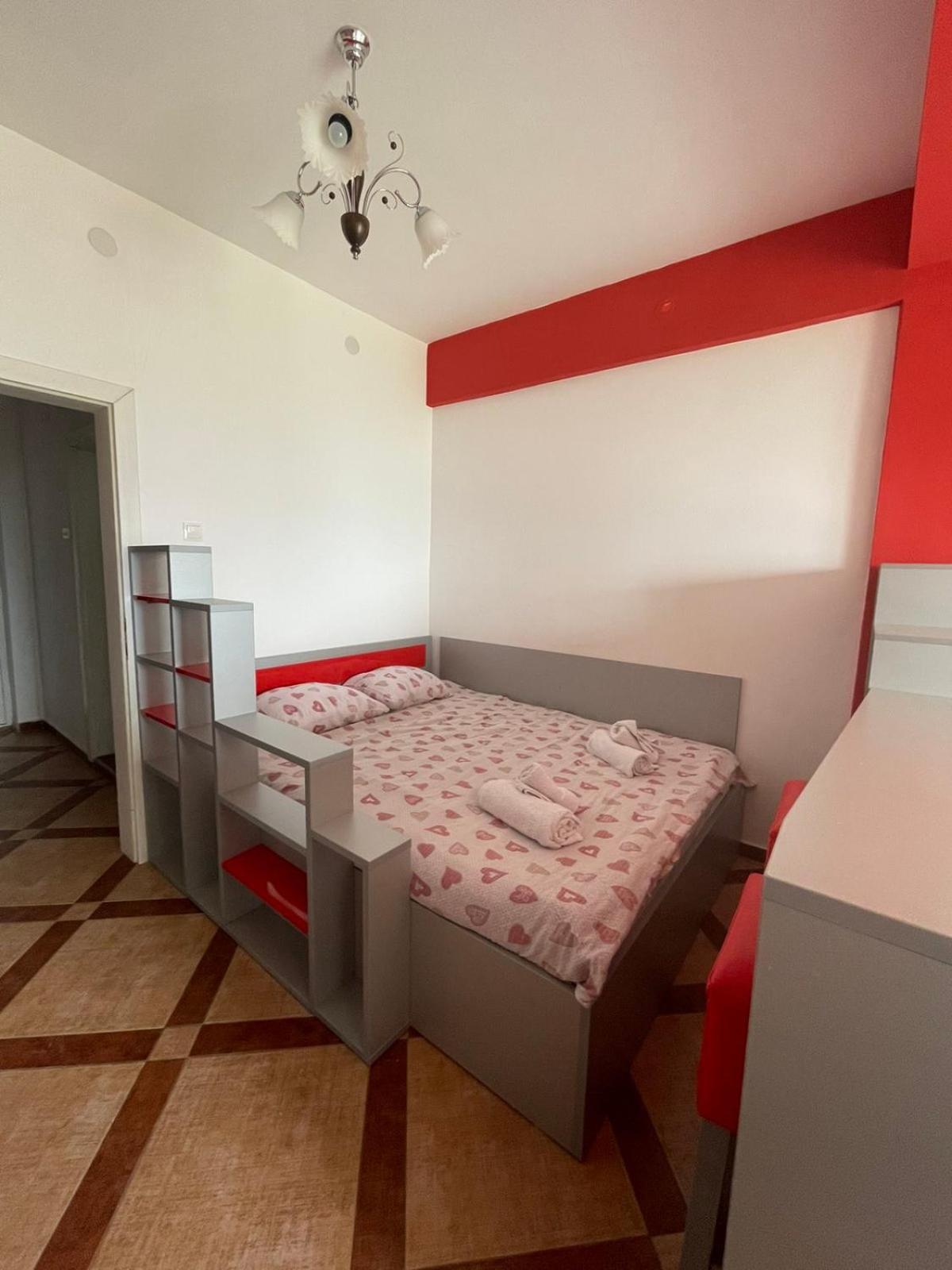 Apartments Luna Azura