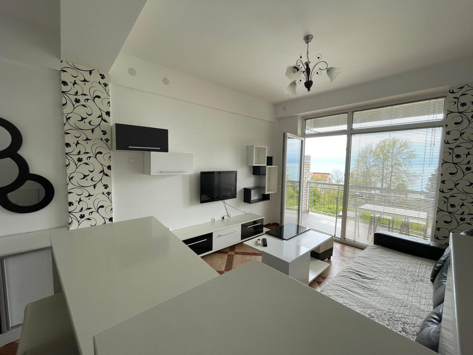 Apartments Luna Azura
