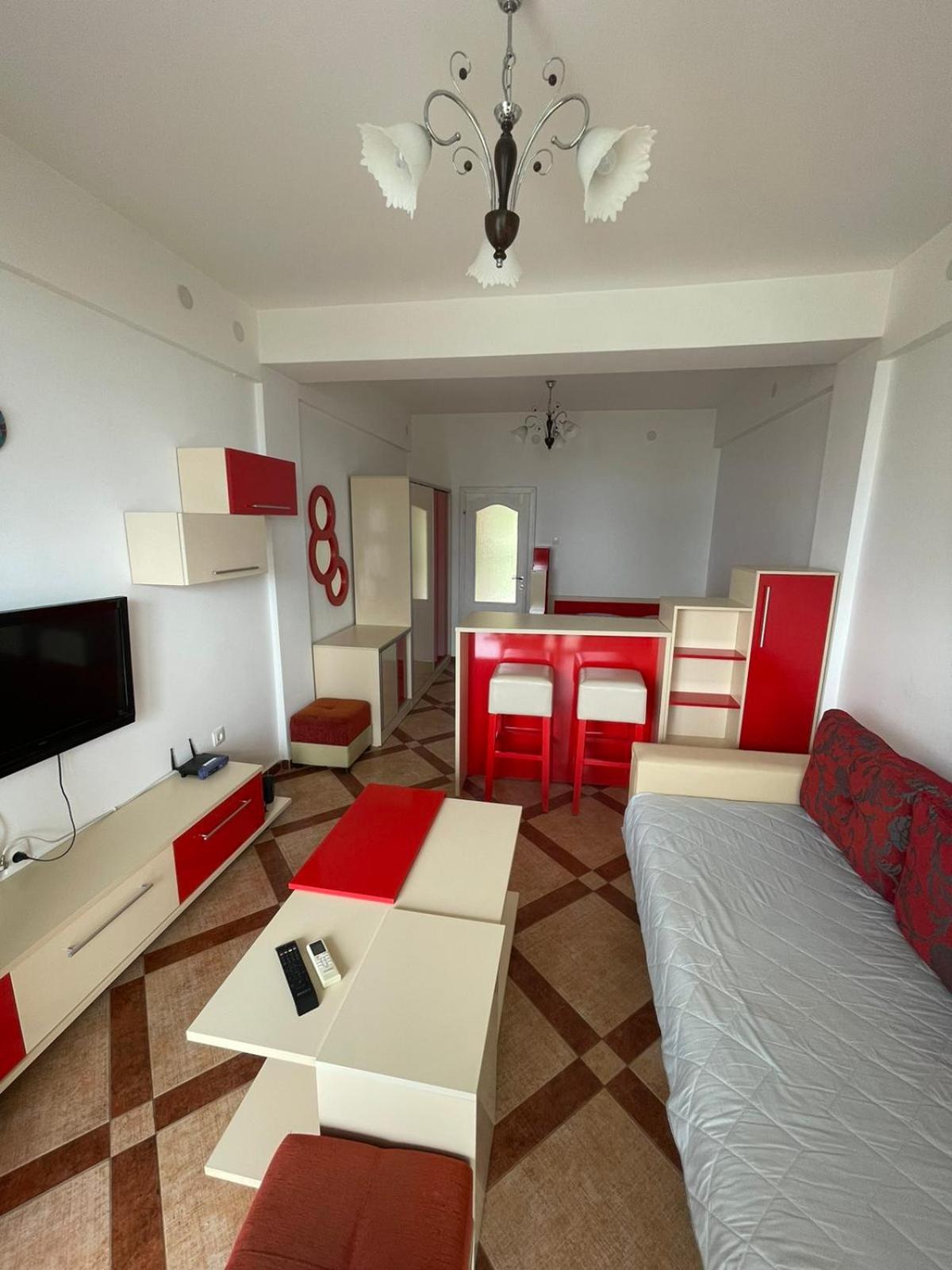 Apartments Luna Azura