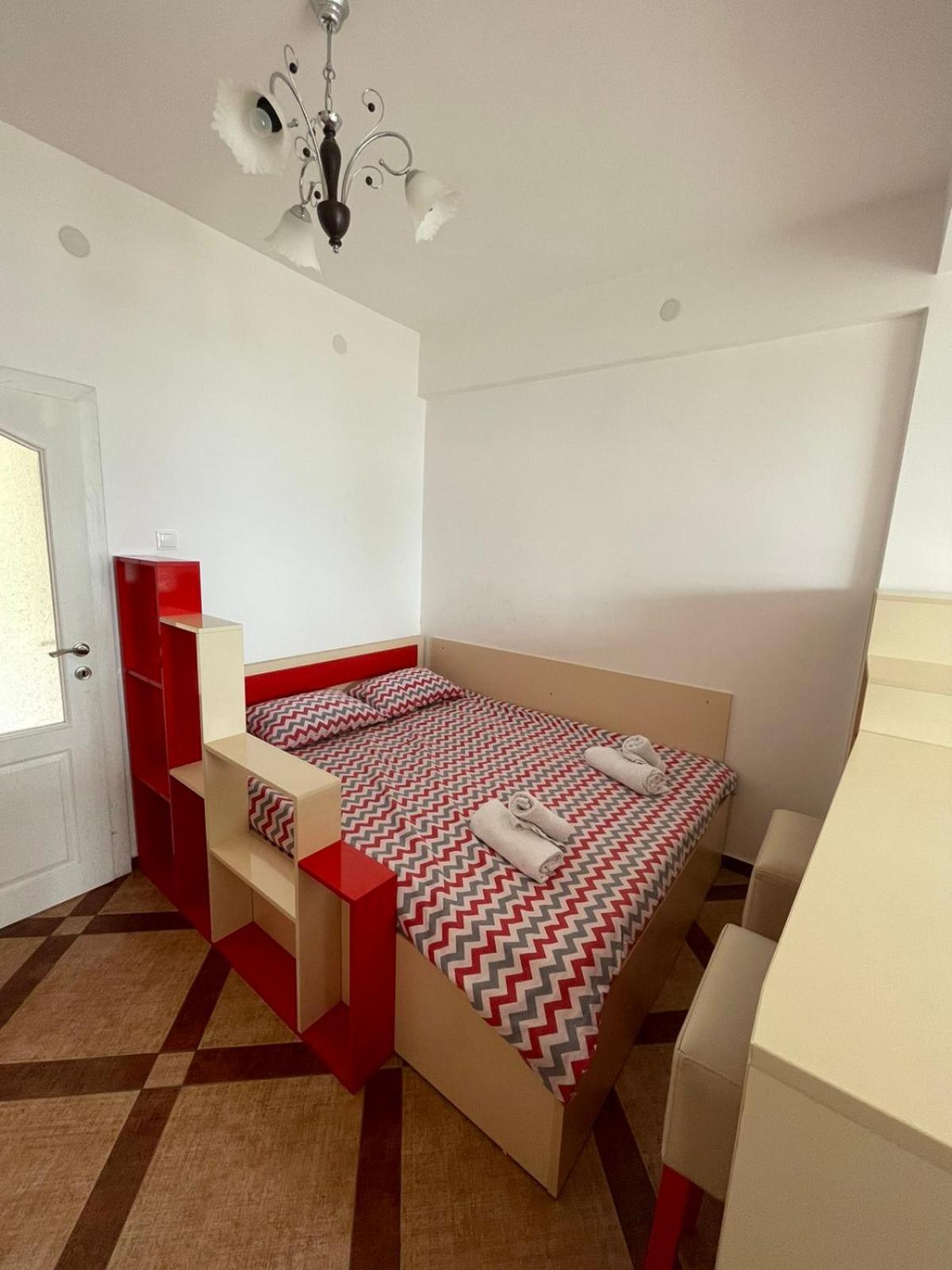Apartments Luna Azura