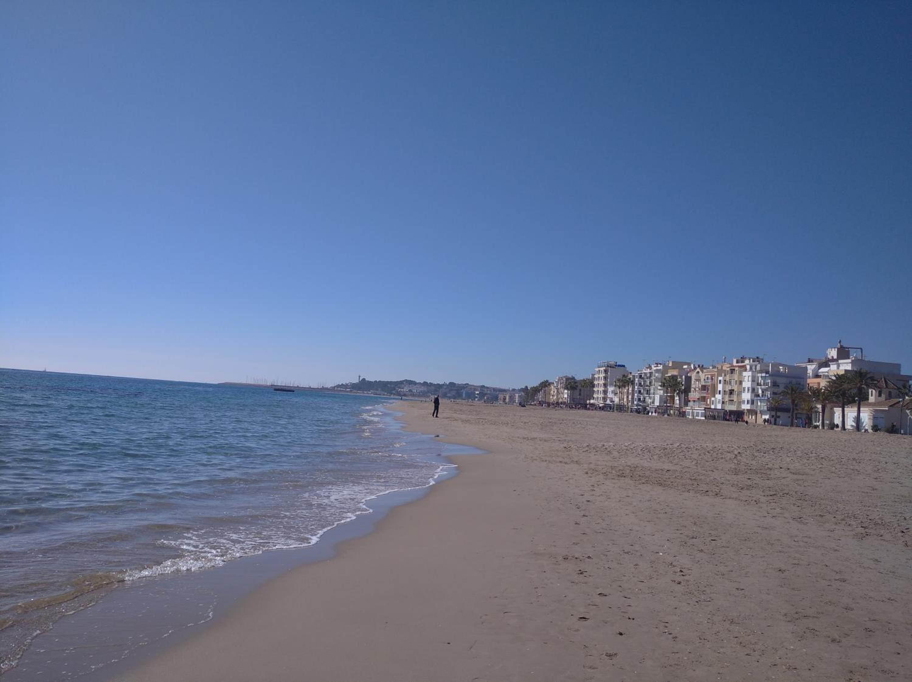 Fantástica casa con piscina y playa ,Torredembarra-Tarragona
