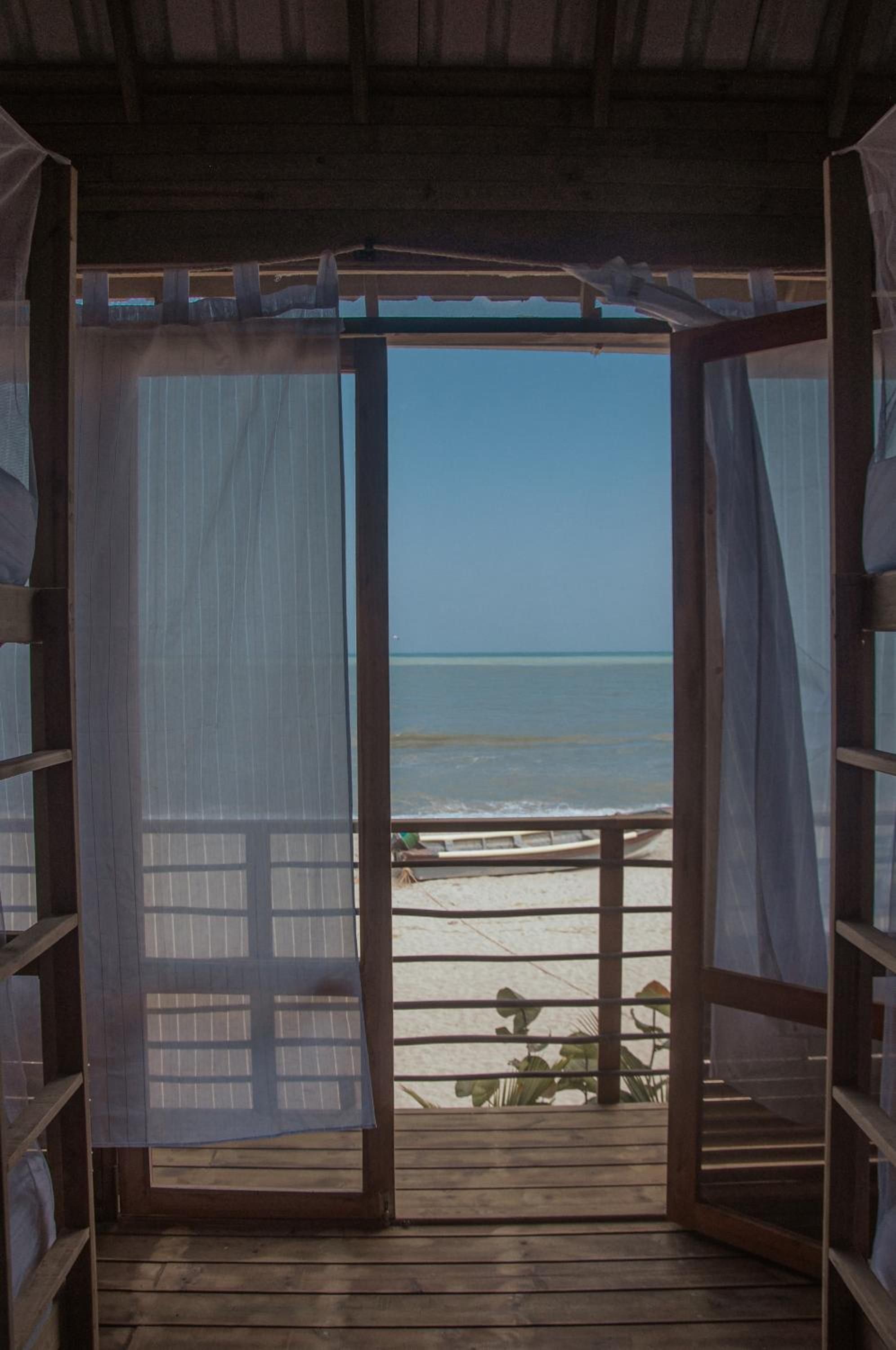 Mendihuaca Surf Camp