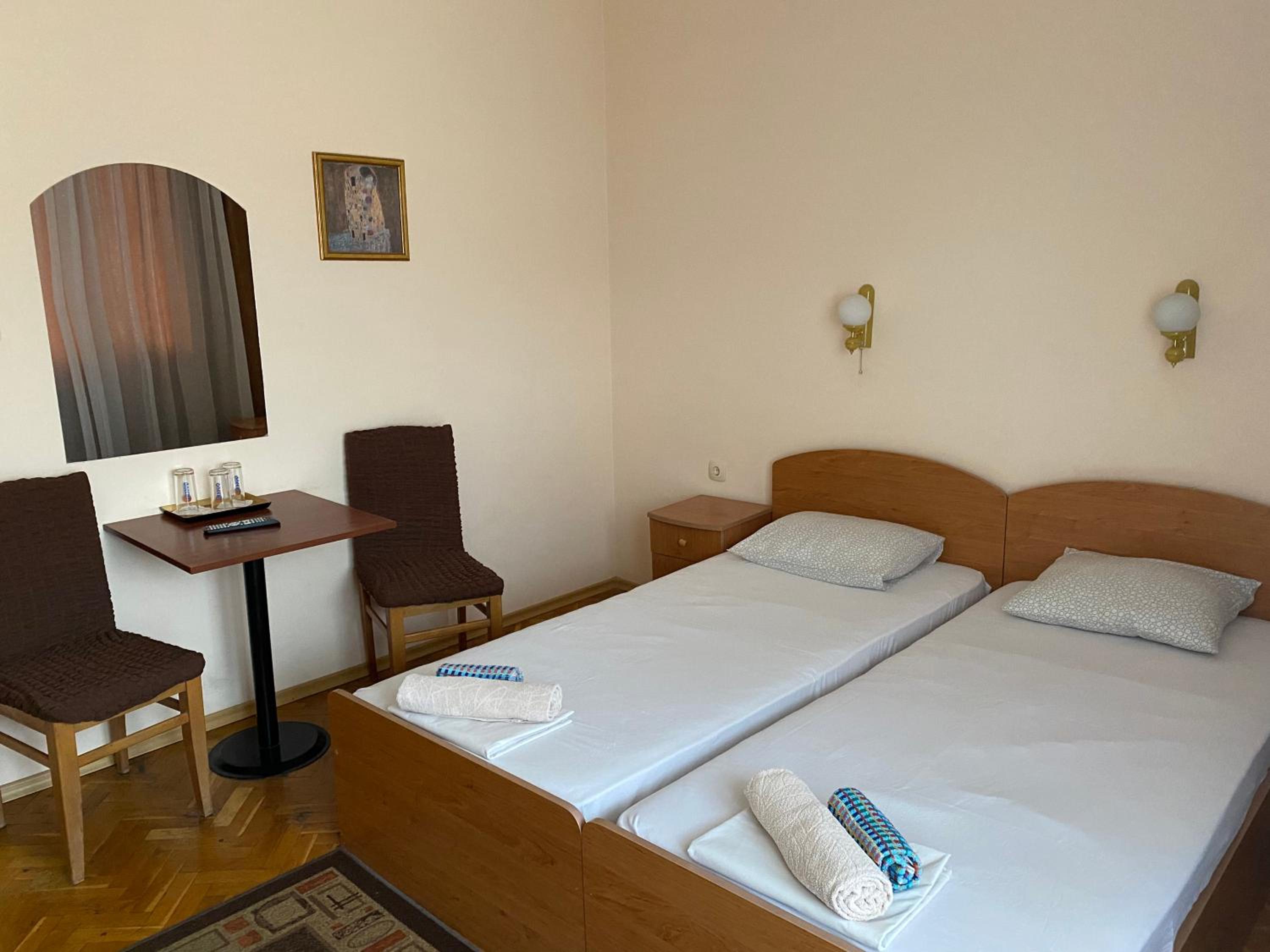 Family Hotel 